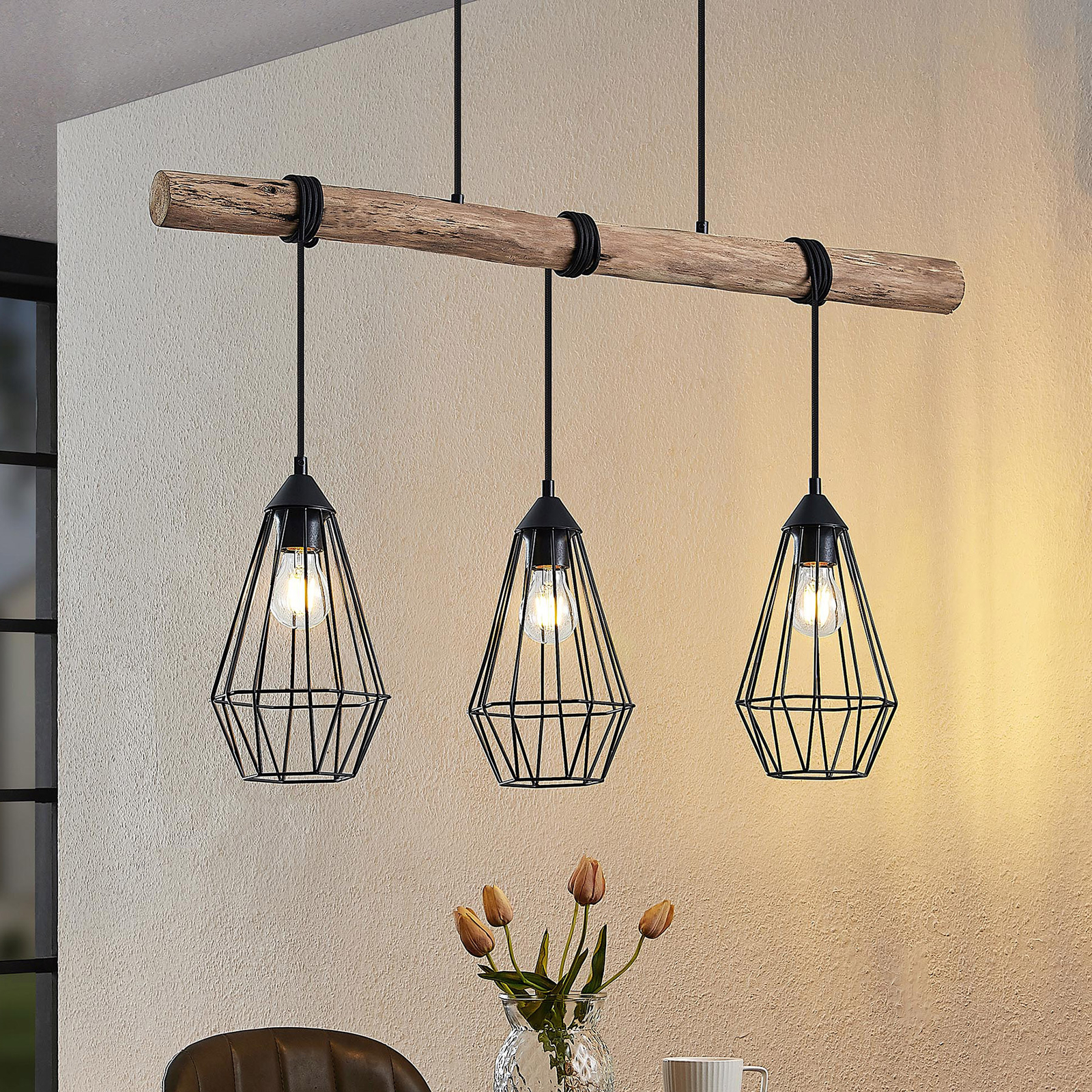 Lindby Eldarion hanging light, wooden beam, 3-bulb