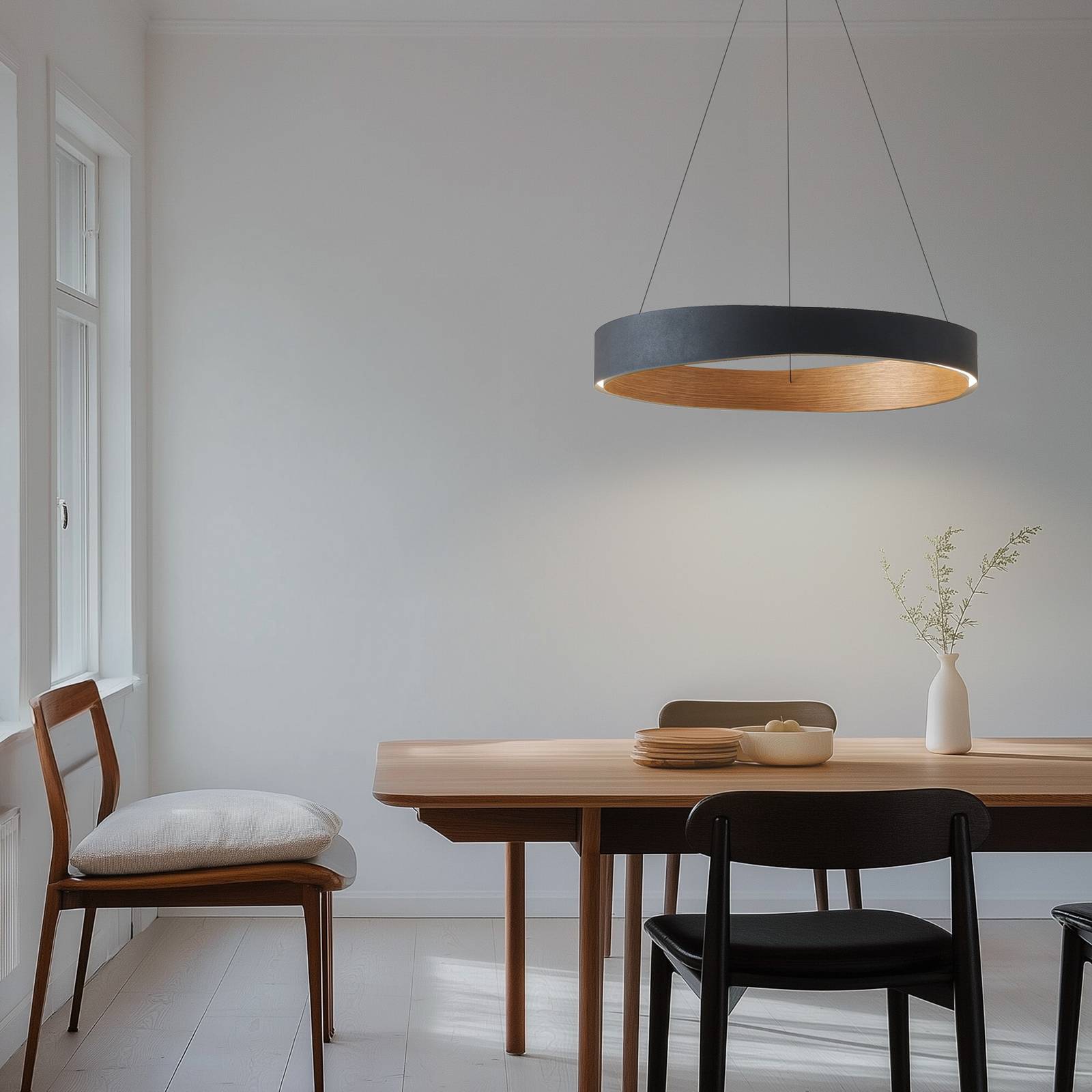 Lucande LED-Hängeleuchte Daelor, schwarz/Holz, CCT, dimmbar günstig online kaufen