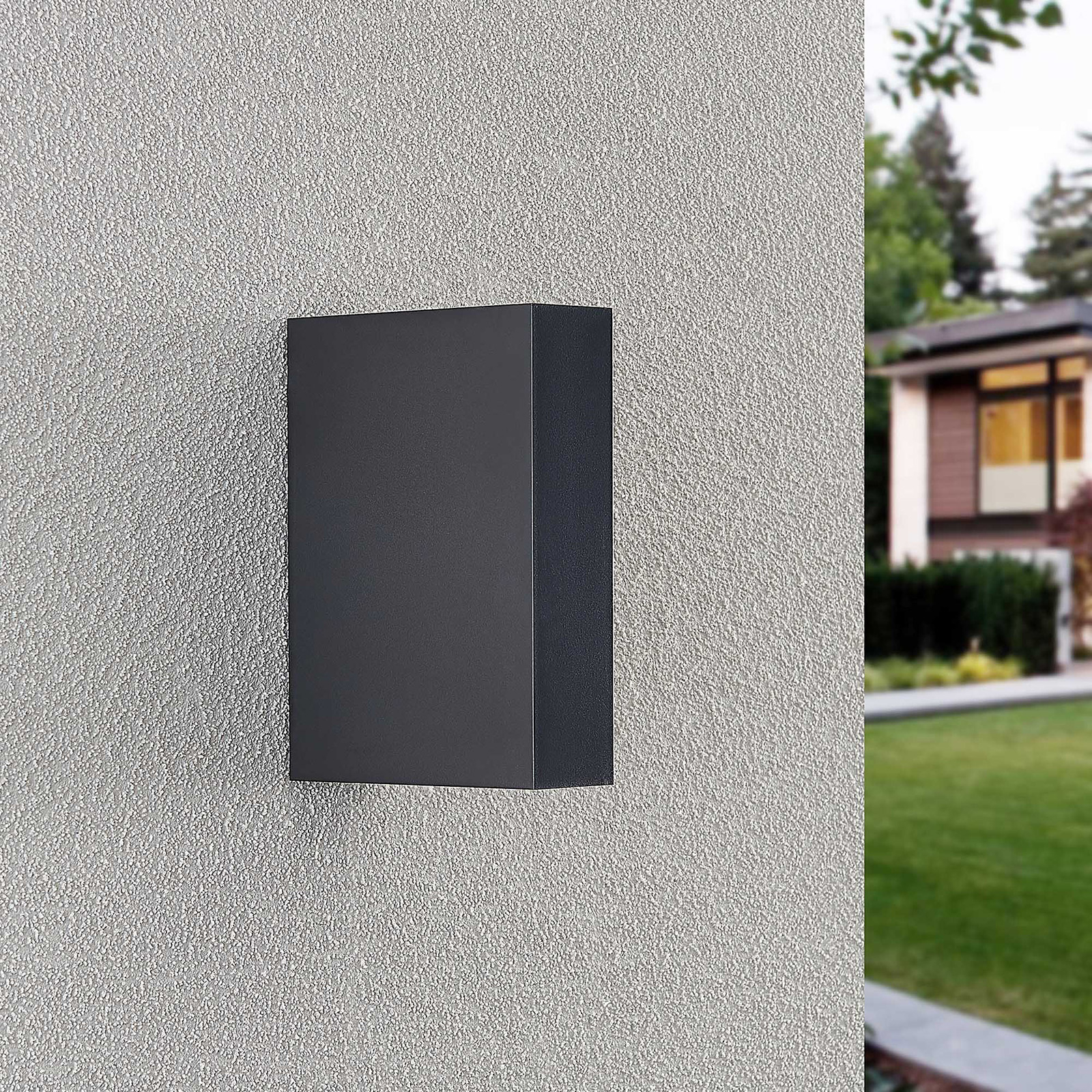 Lindby Ugar aplique LED de exterior 4,8 cm up/down