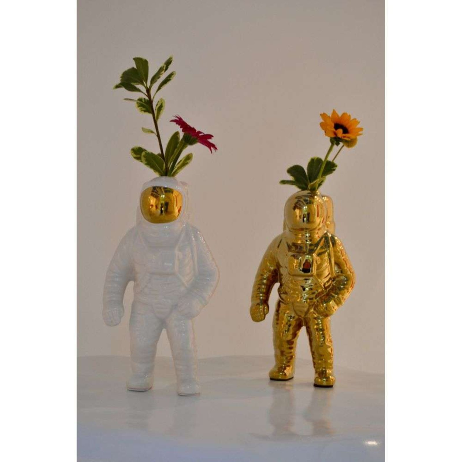 Starman Gold Porcelain Vase - Seletti