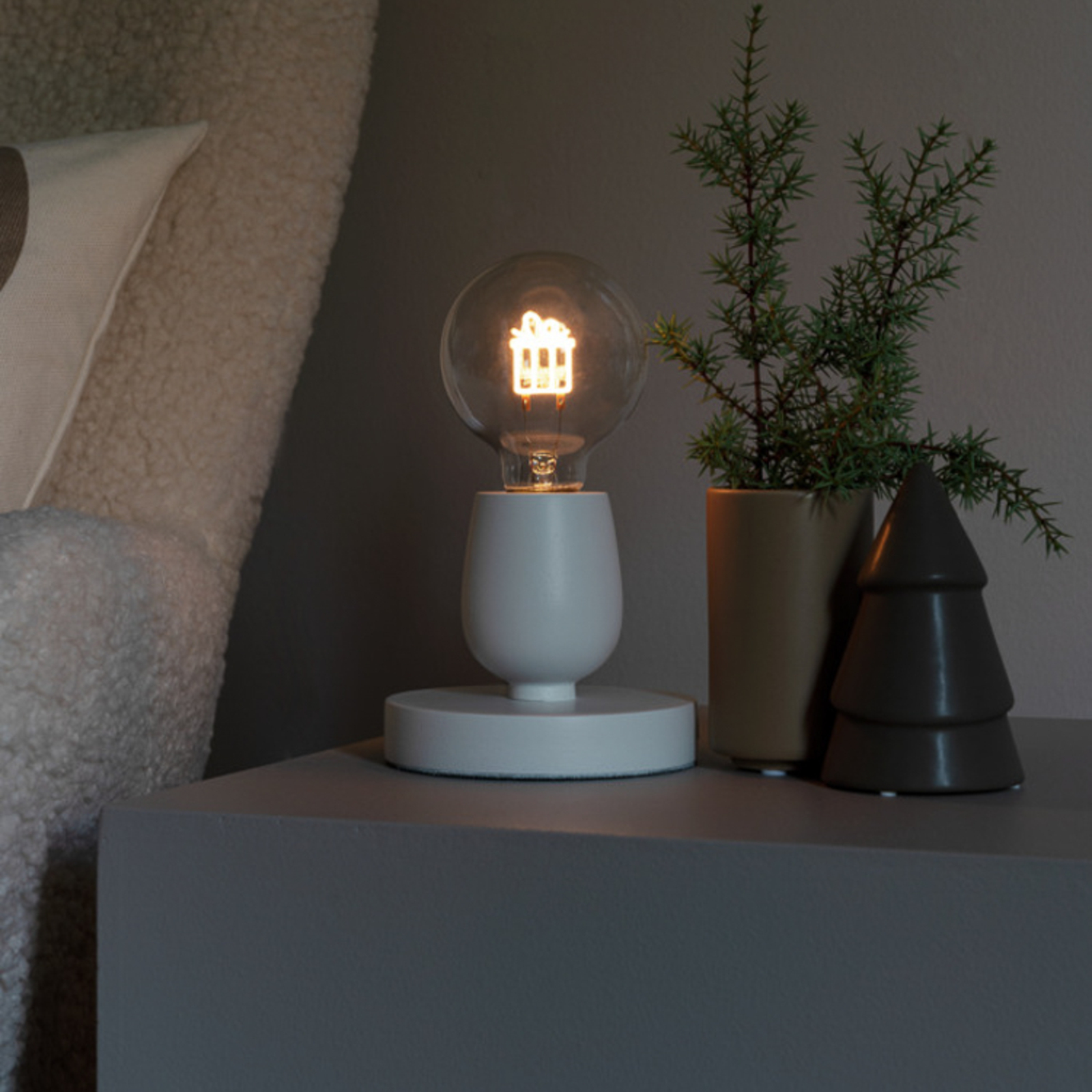 LED dekoratyvinis stalinis šviestuvas iš medžio, dovanų kaitinamoji gija