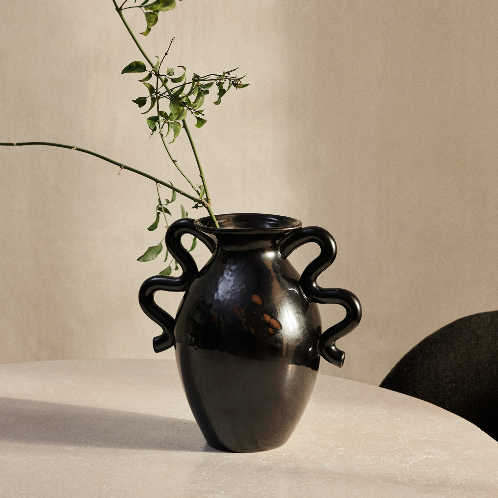 ferm LIVING Vase Verso Table, black, height 27 cm, ceramic