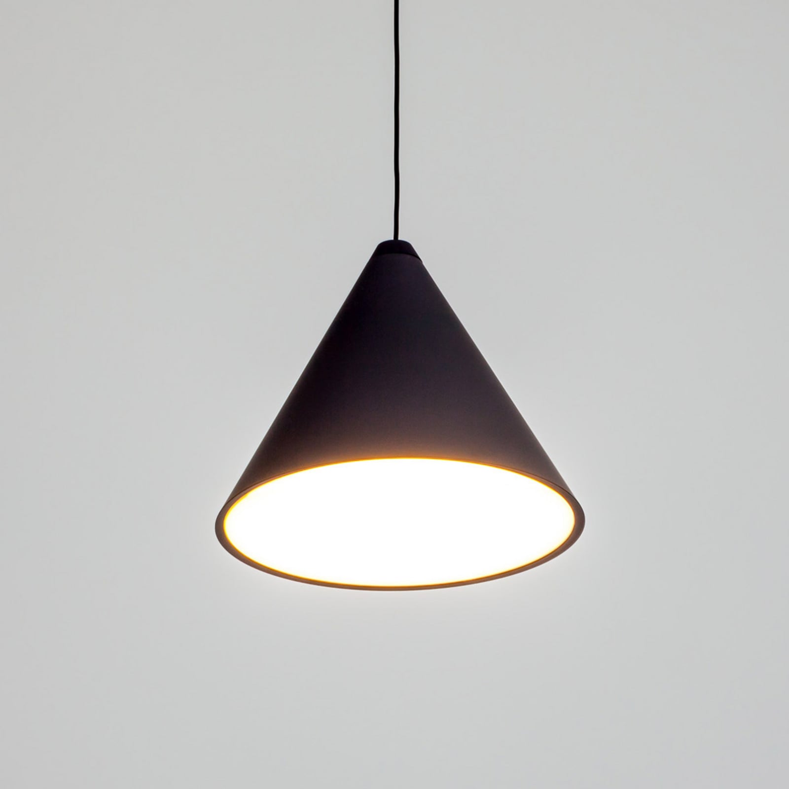 FLOS String light Hängeleuchte, 12m Kabel, Kegel