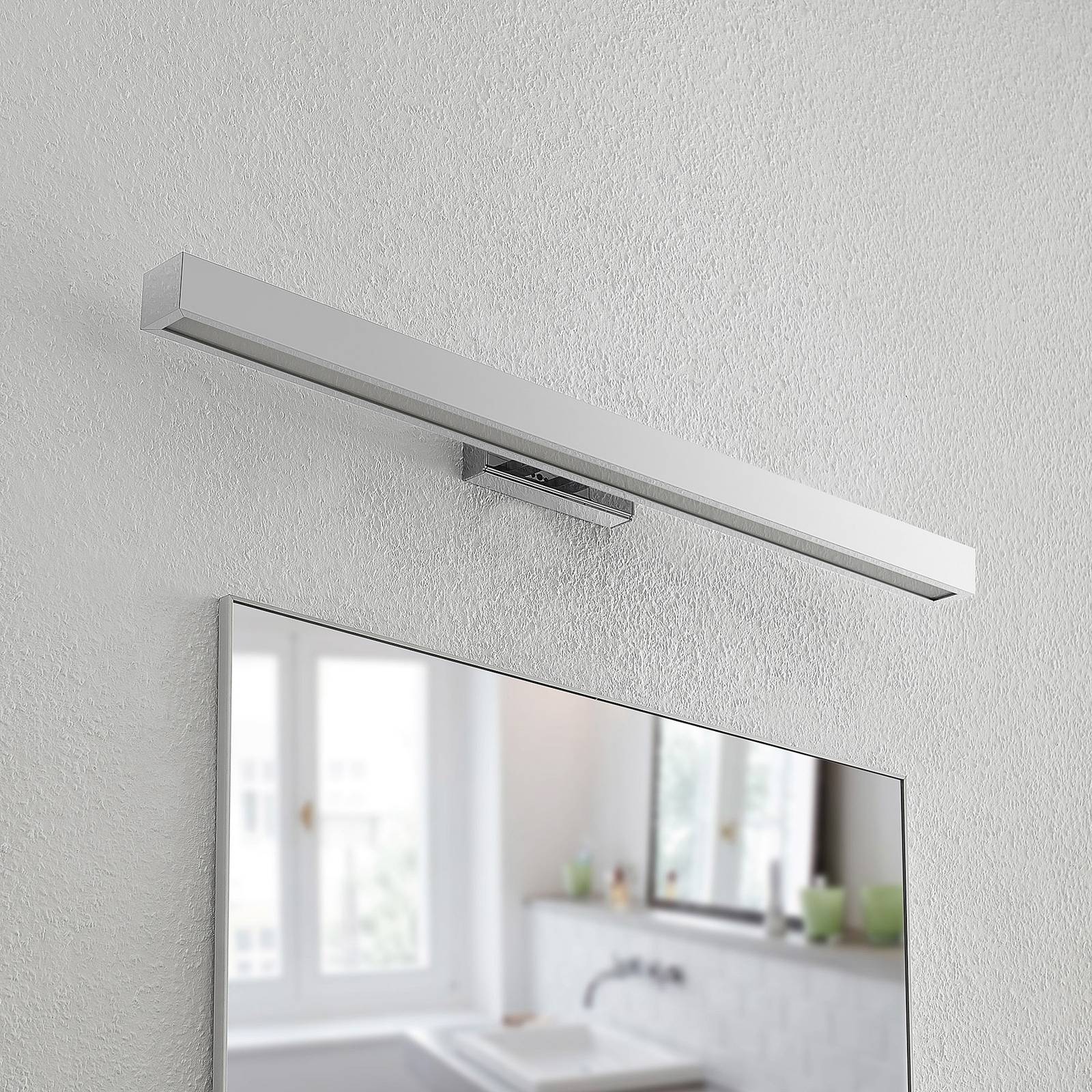 Lindby Tade applique pour salle de bain LED 90 cm