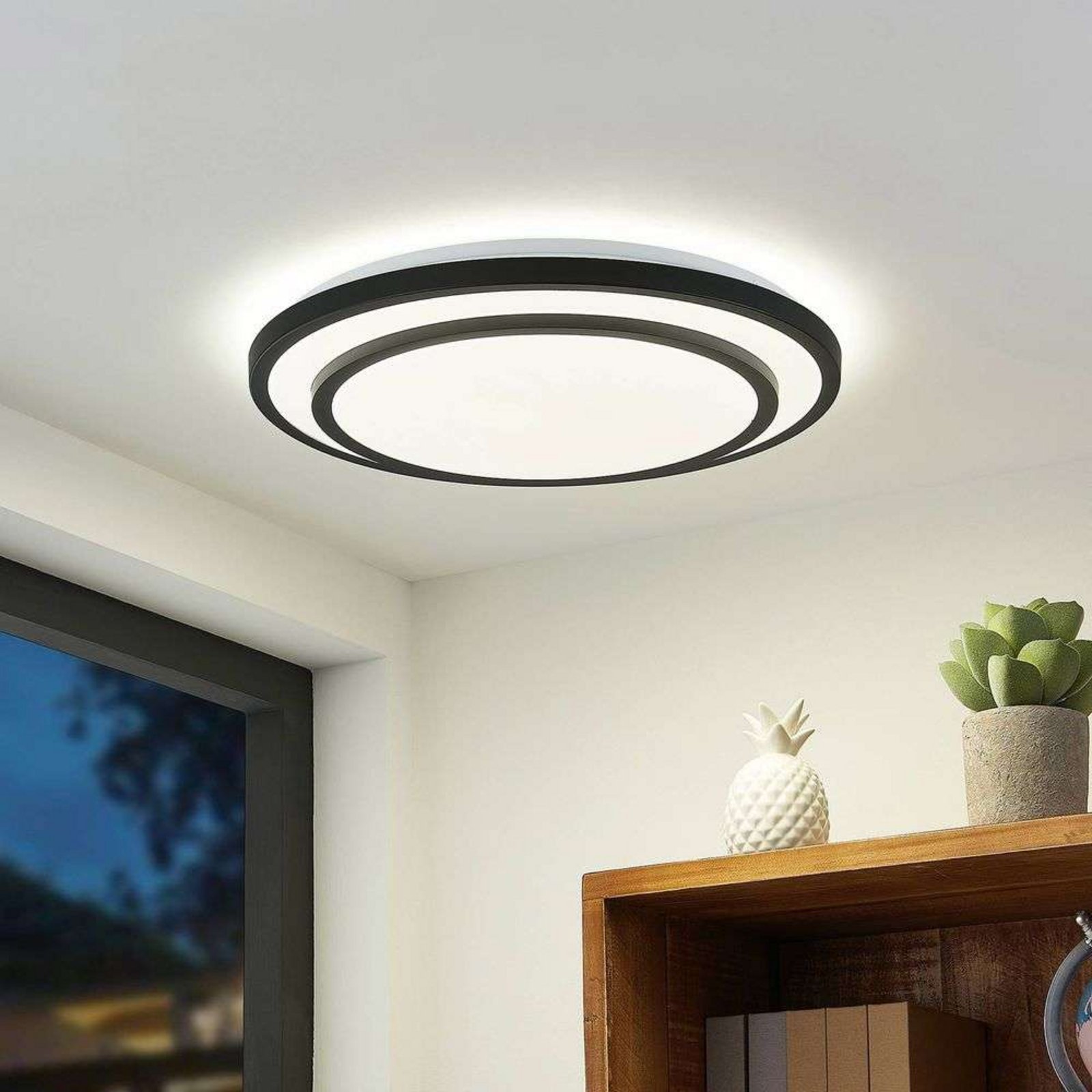 Essina LED Plafonieră Dim. CCT Black/White - Lindby