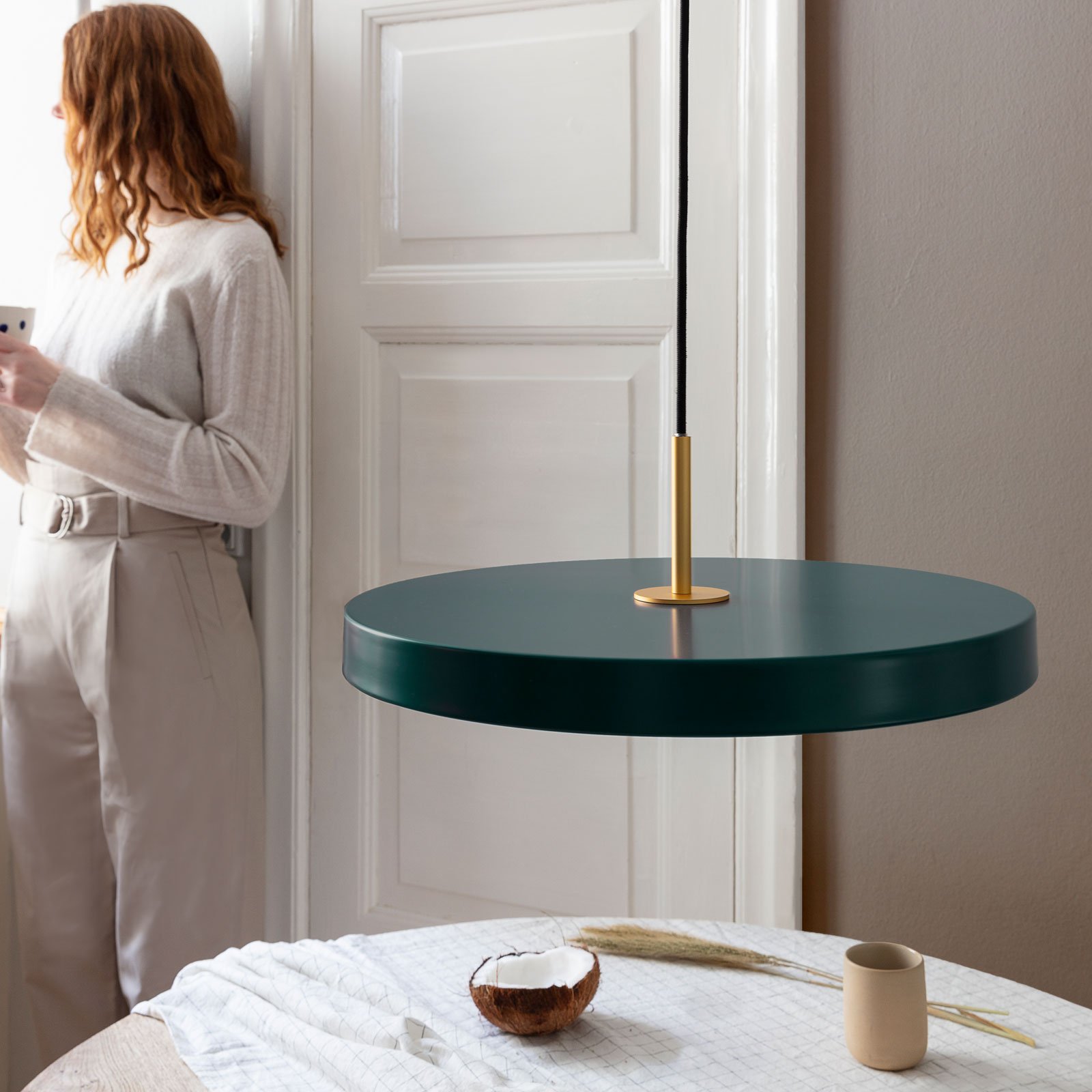 Asteria Pendant Medium Forest Green - UMAGE