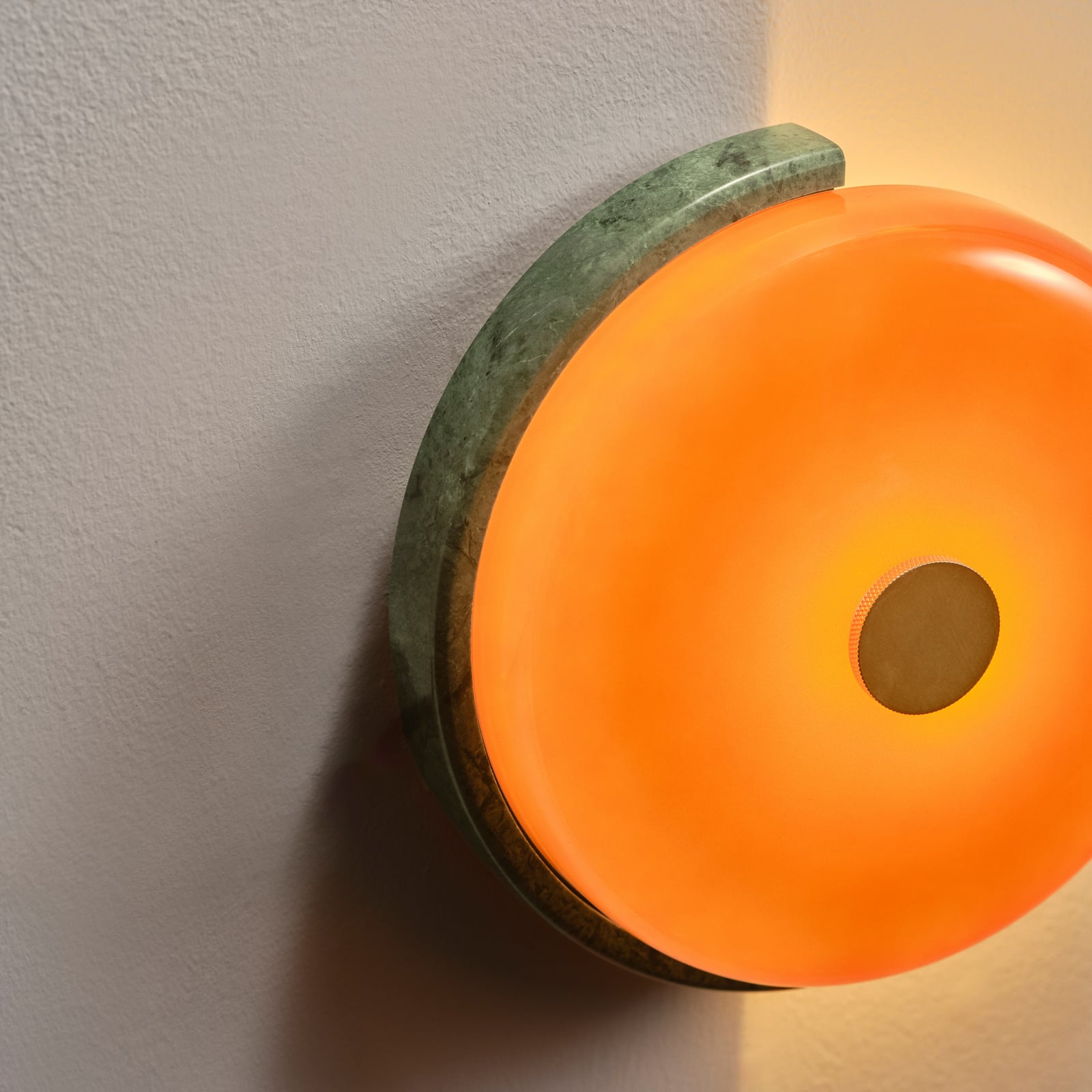 Trip LED wall light, green/amber, marble, glass, 2,700 K Trip LED wall light, green/amber, marble, glass, 2,700 K