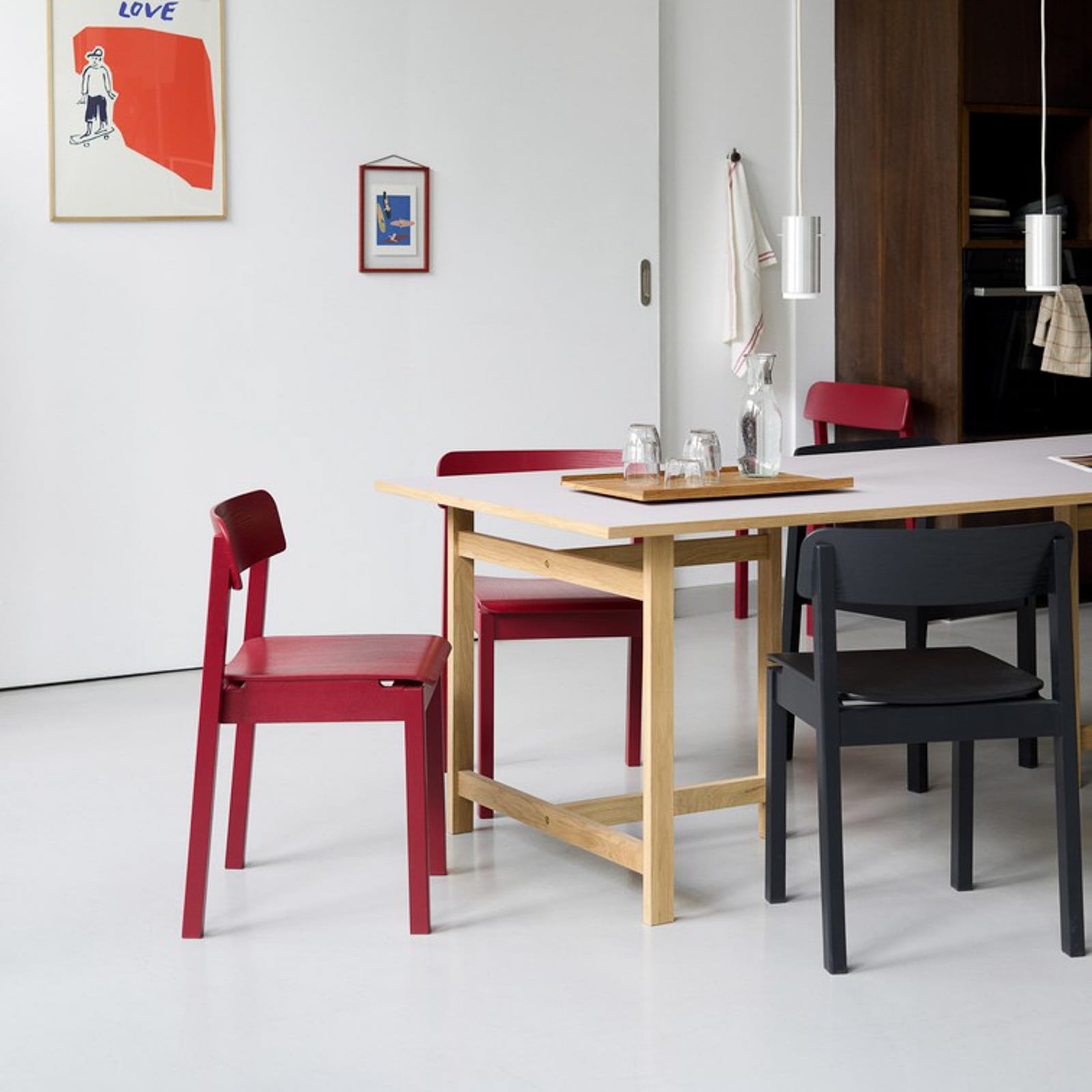 EVERYDAY-stol, purpurrød, høyde 75 cm, eik – Moebe EVERYDAY-stol, purpurrød, høyde 75 cm, eik – Moebe
