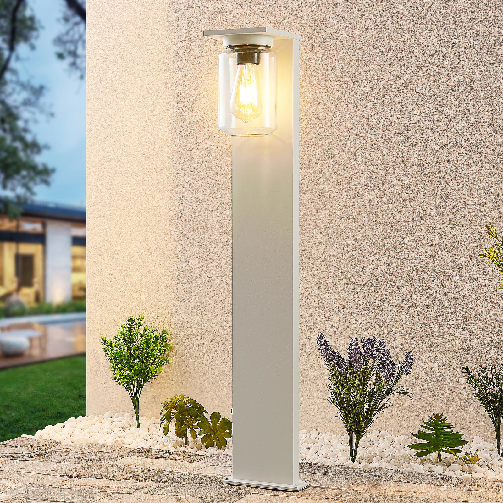 Lucande Semka gatelampe, 90 cm, hvit