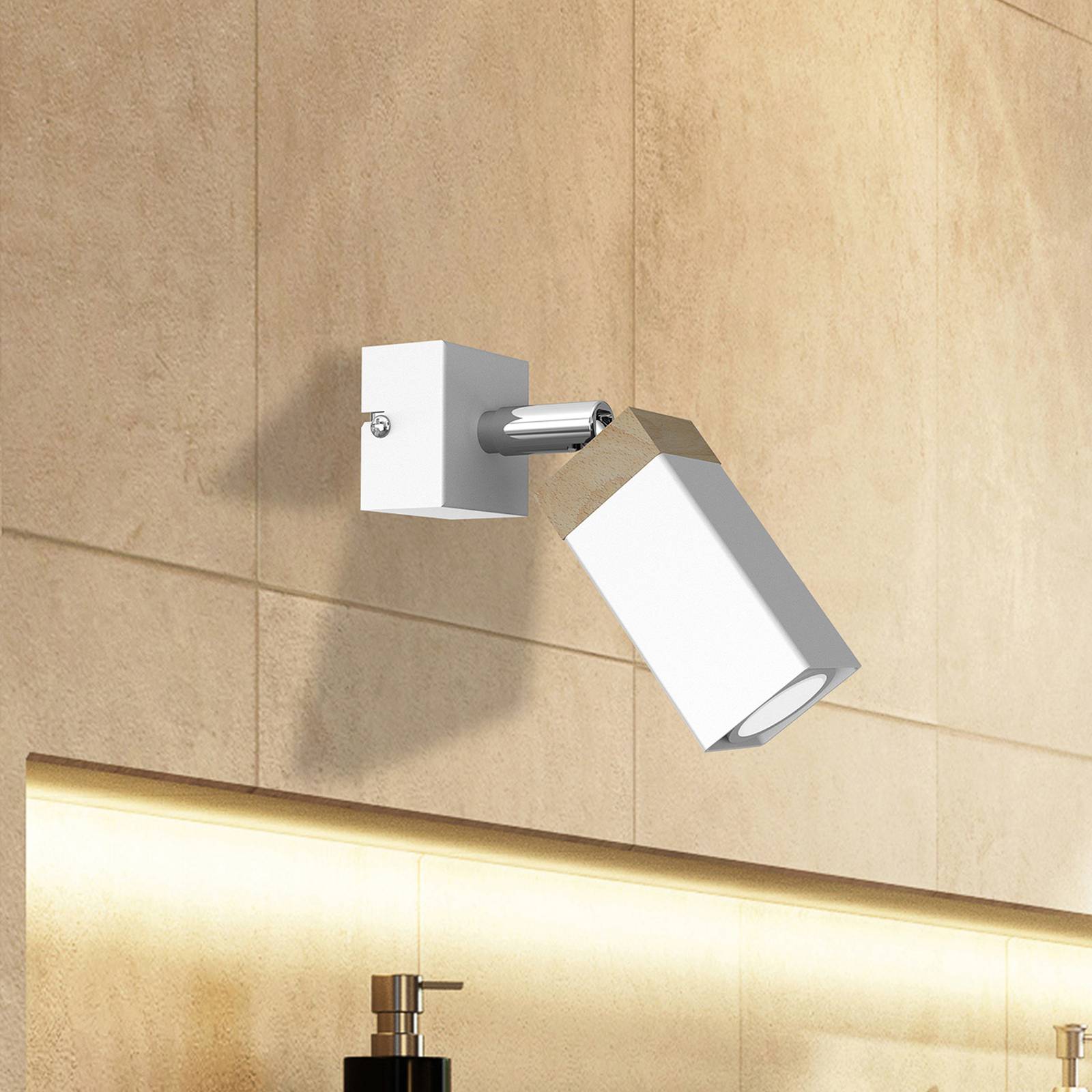 Euluna Stag wall spotlight, white/brown, swivel - Living / Dining Room - Wall Light - dimmable - Scandinavian