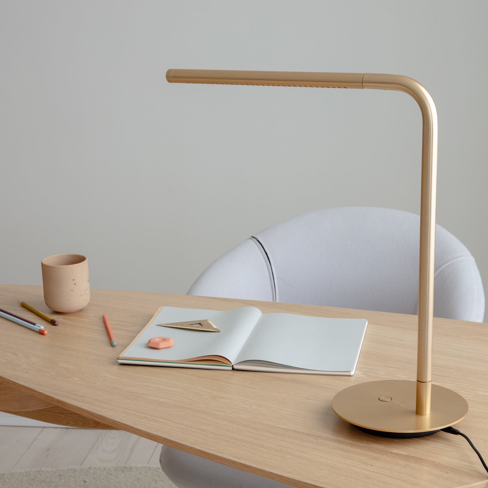 UMAGE LED table lamp Omni, brass Height 46 cm Metal rotatable | Lights ...