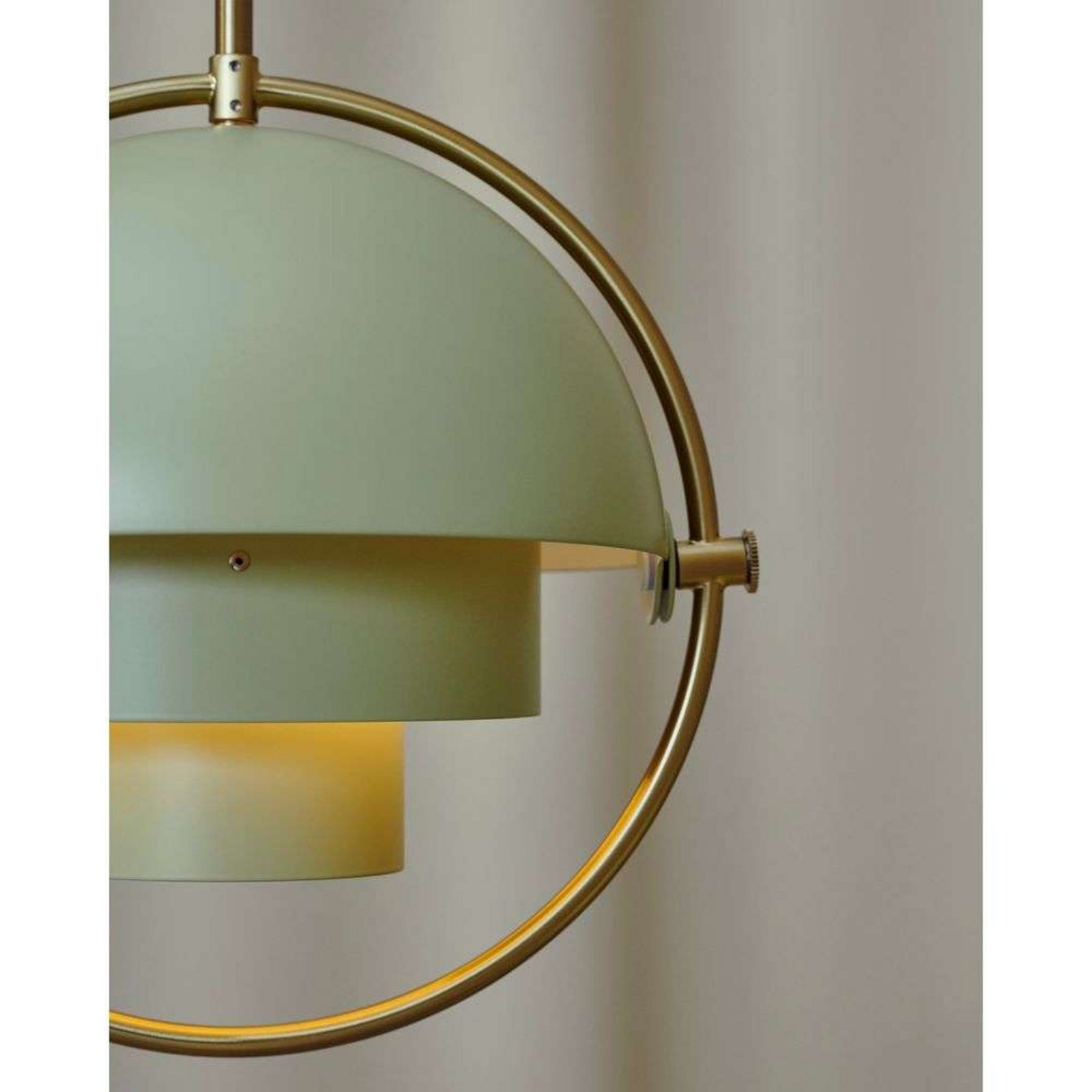 Multi-Lite Taklampa Small Brass/Desert Sage - GUBI