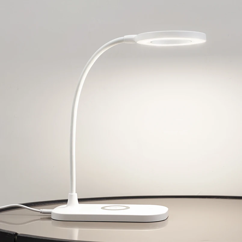 Lindby – Siona LED Tischleuchte CCT Dim. w/Charger Weiß