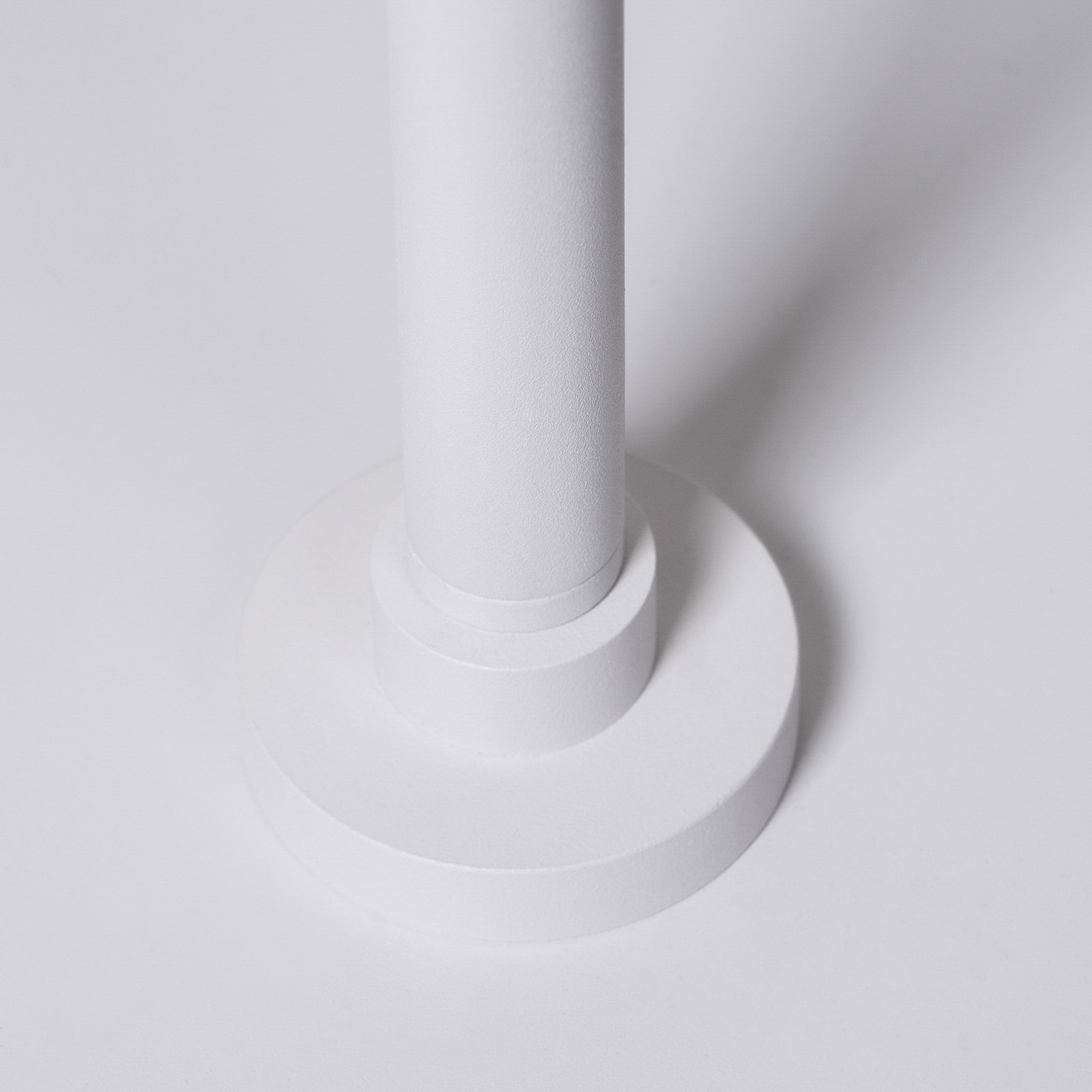 Lucande Kellina floor lamp in white