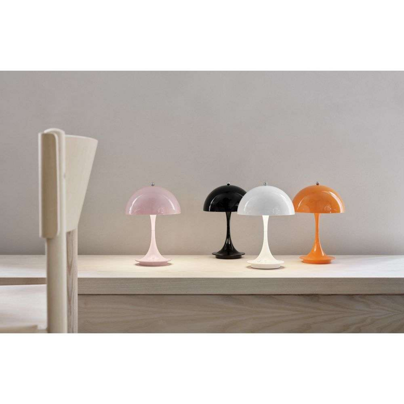 Panthella 160 Portable Lampa Stołowa IP44 White - Louis Poulsen