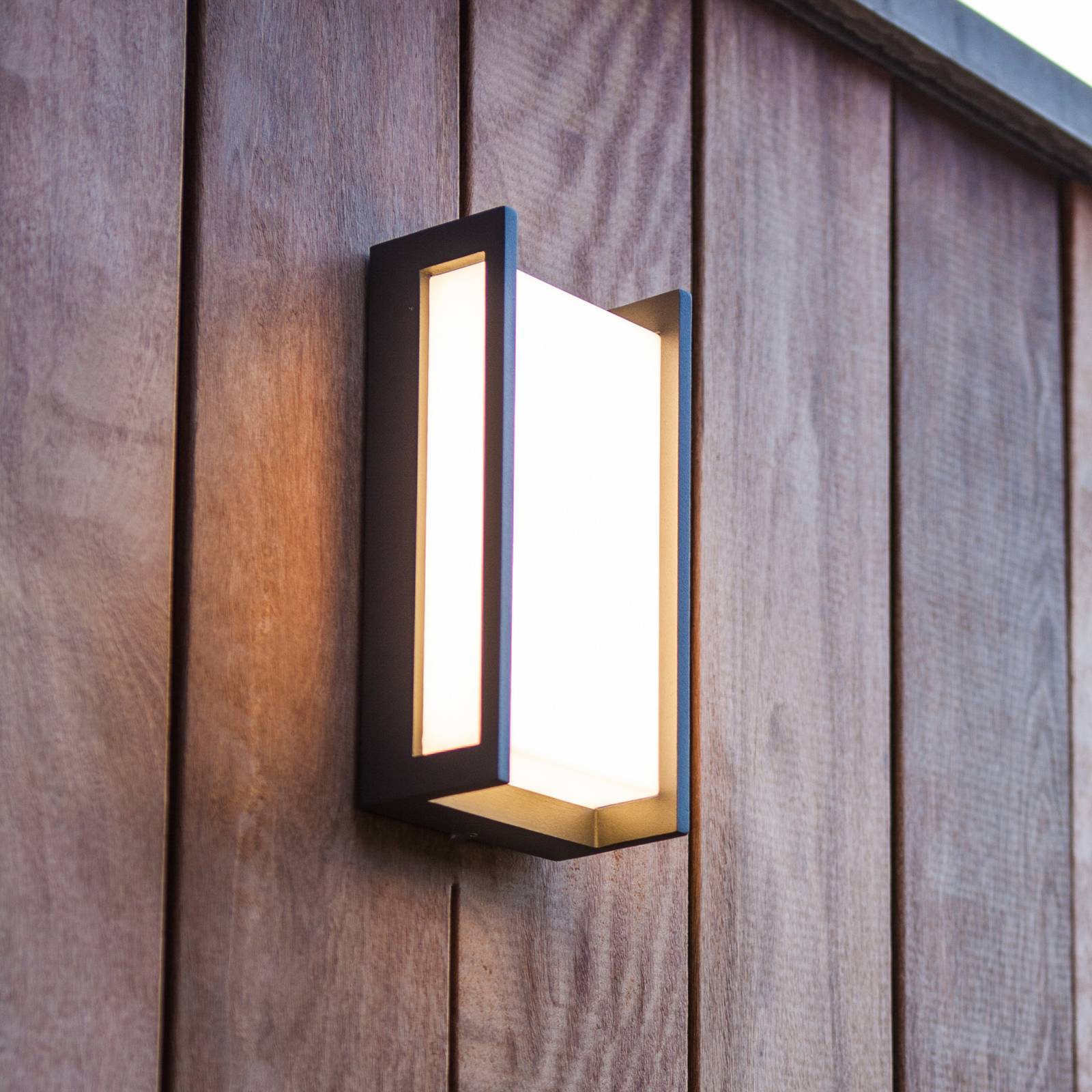 Kinkiet zewnętrzny LED QUBO, ciemnoszara, wysokość 22 cm, metalowa, stopień