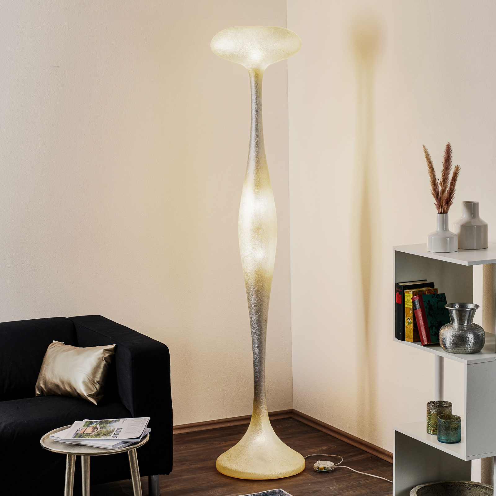 kdln E.T.A. - geselecteerde vloerlamp zilver