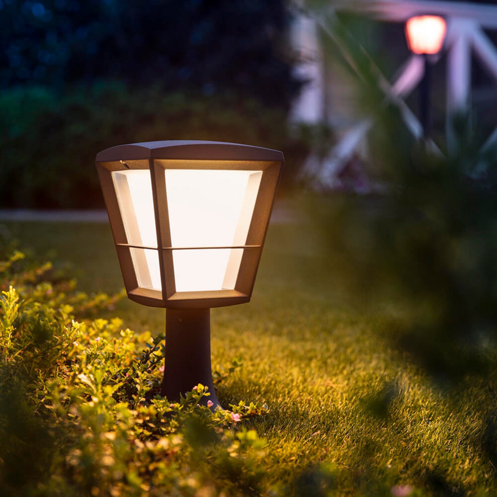 Econic Udendørs Bedlampe Low White/Color Amb. - Philips Hue
