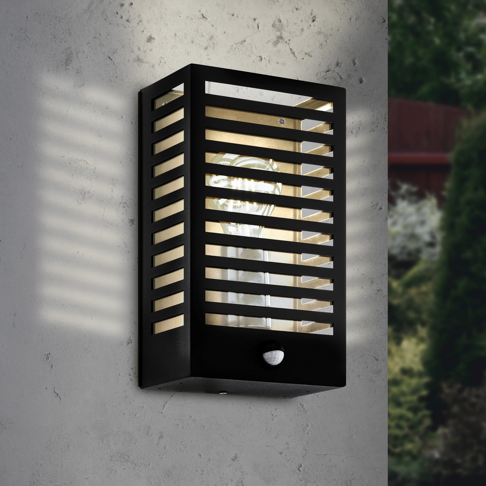 Buitenwandlamp Alamonte 3, zwart, met sensor