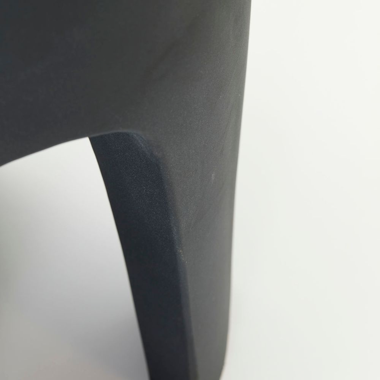 Besshoei Side Table Coal - ByNord