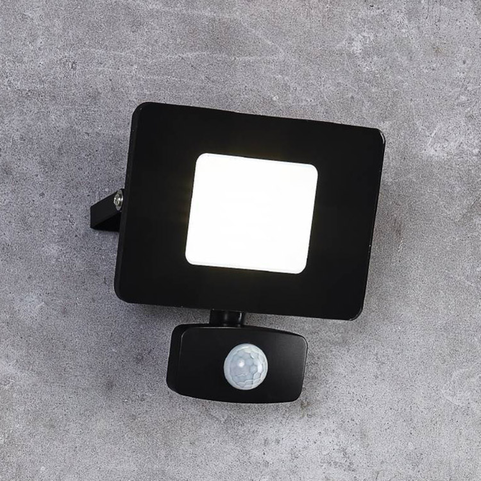 LED-Außenstrahler Faedo 3 mit Sensor, schwarz, 20W