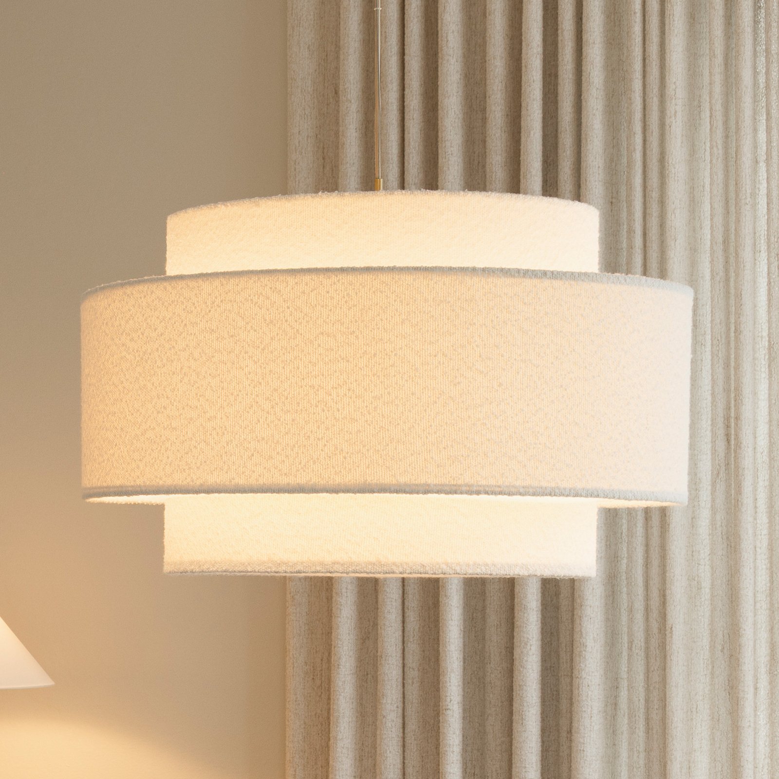 Globen Lighting Hängeleuchte Noah Bouclé, Ø 70 cm, weiß