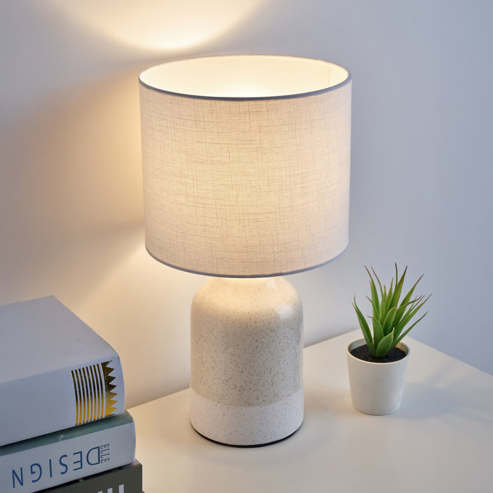 Lampa stołowa Pauleen Sandy Glow, biała/beżowa