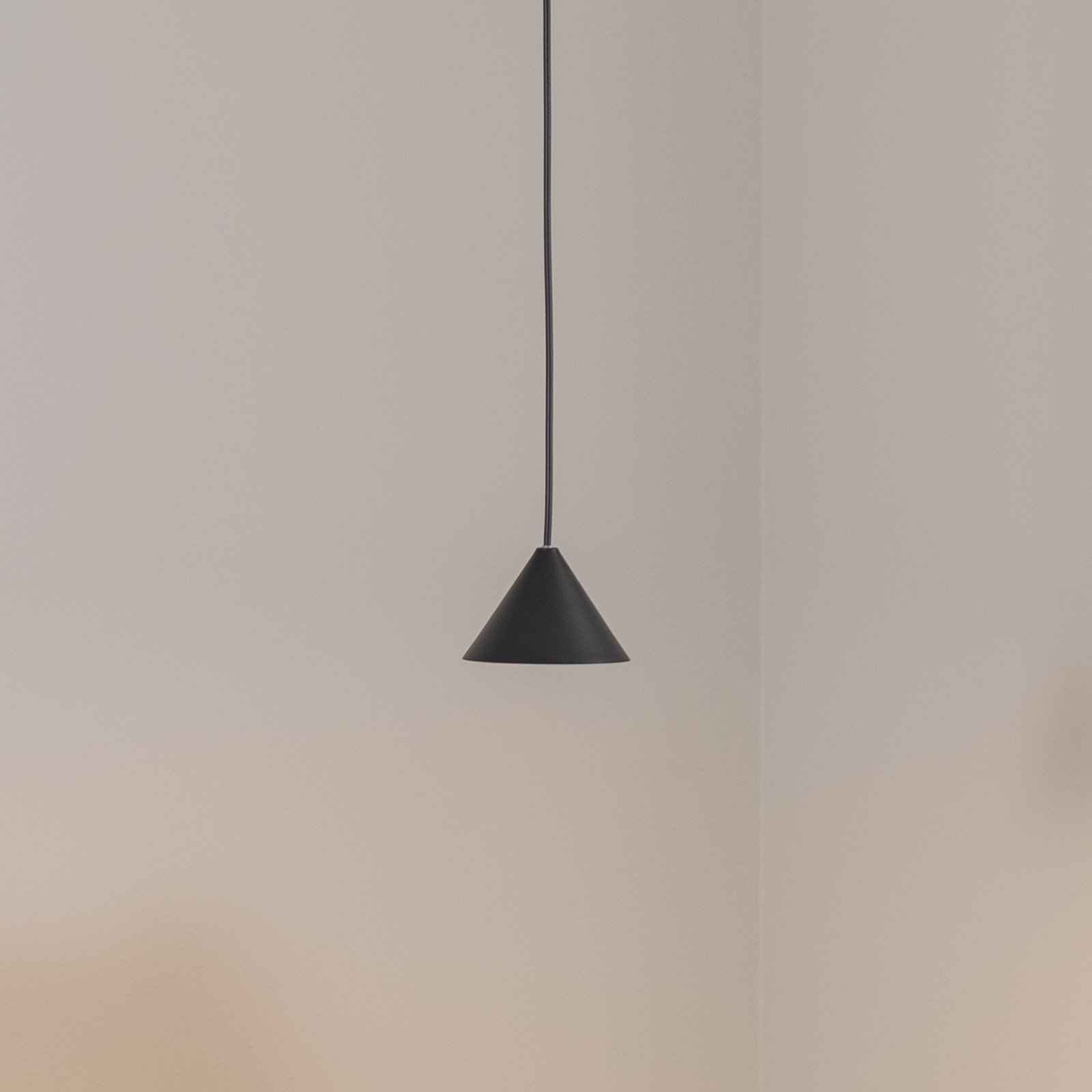 Elit Spider pendant light, black, metal, suspension system 200 cm