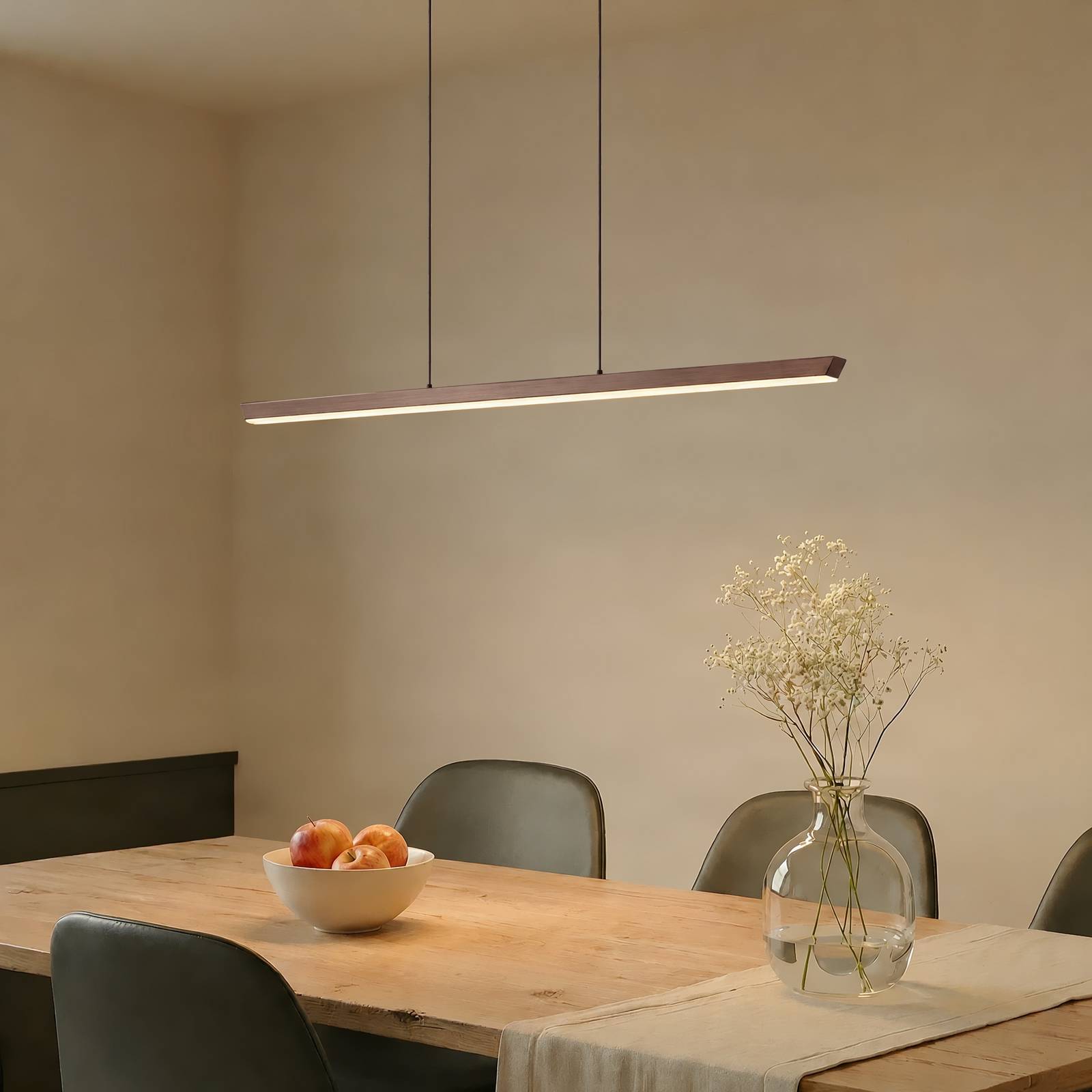 Żyrandol LED Lucande Solvar, 117 cm, brązowy, CCT, ściemniany