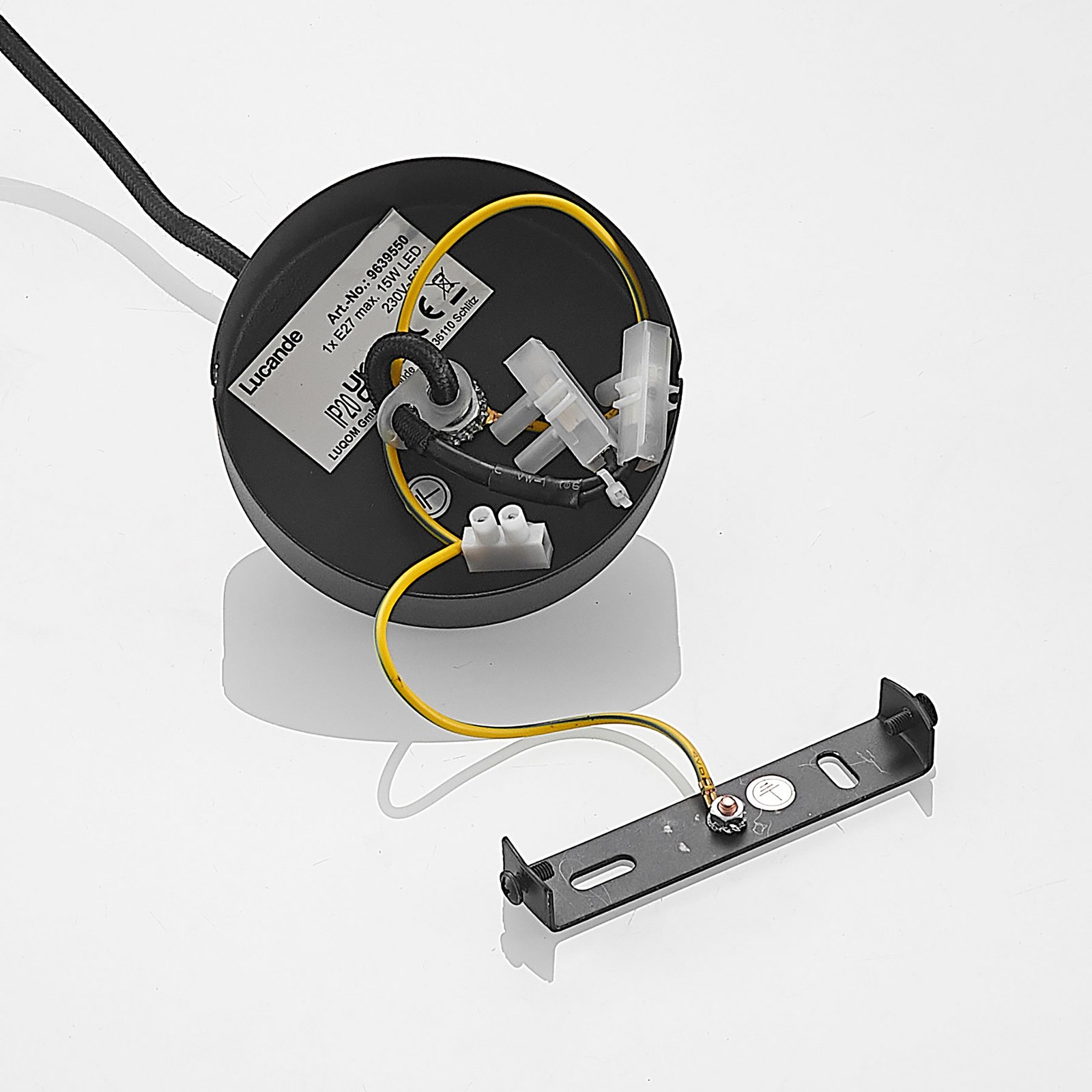 Sivaniel Pendel Ø25 Black/Gold - Lucande Sivaniel Pendel Ø25 Black/Gold - Lucande