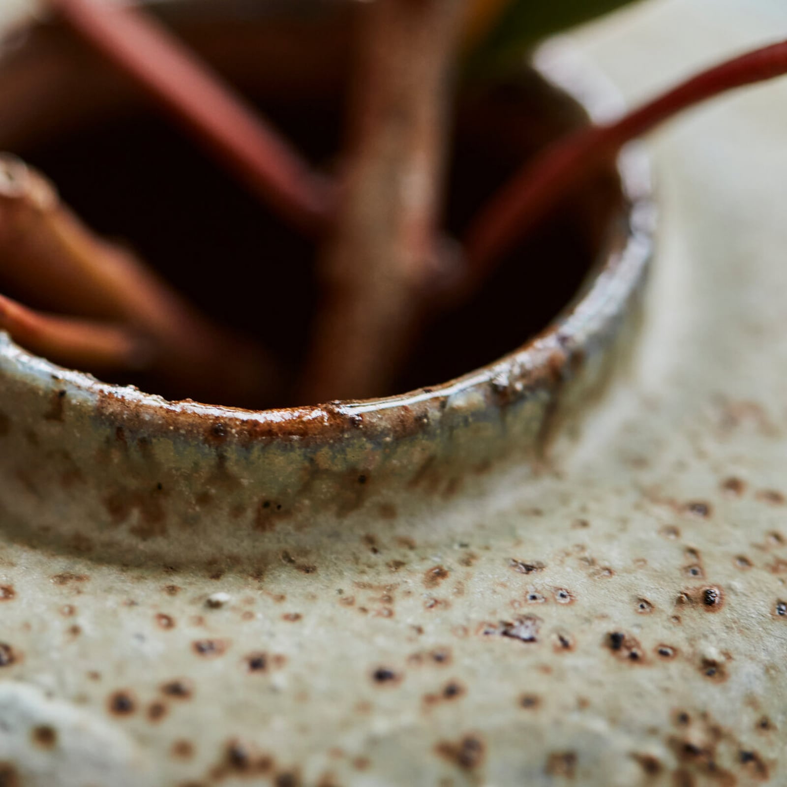 Vaso HDTino, grigio, altezza 9 cm, ceramica - House Doctor