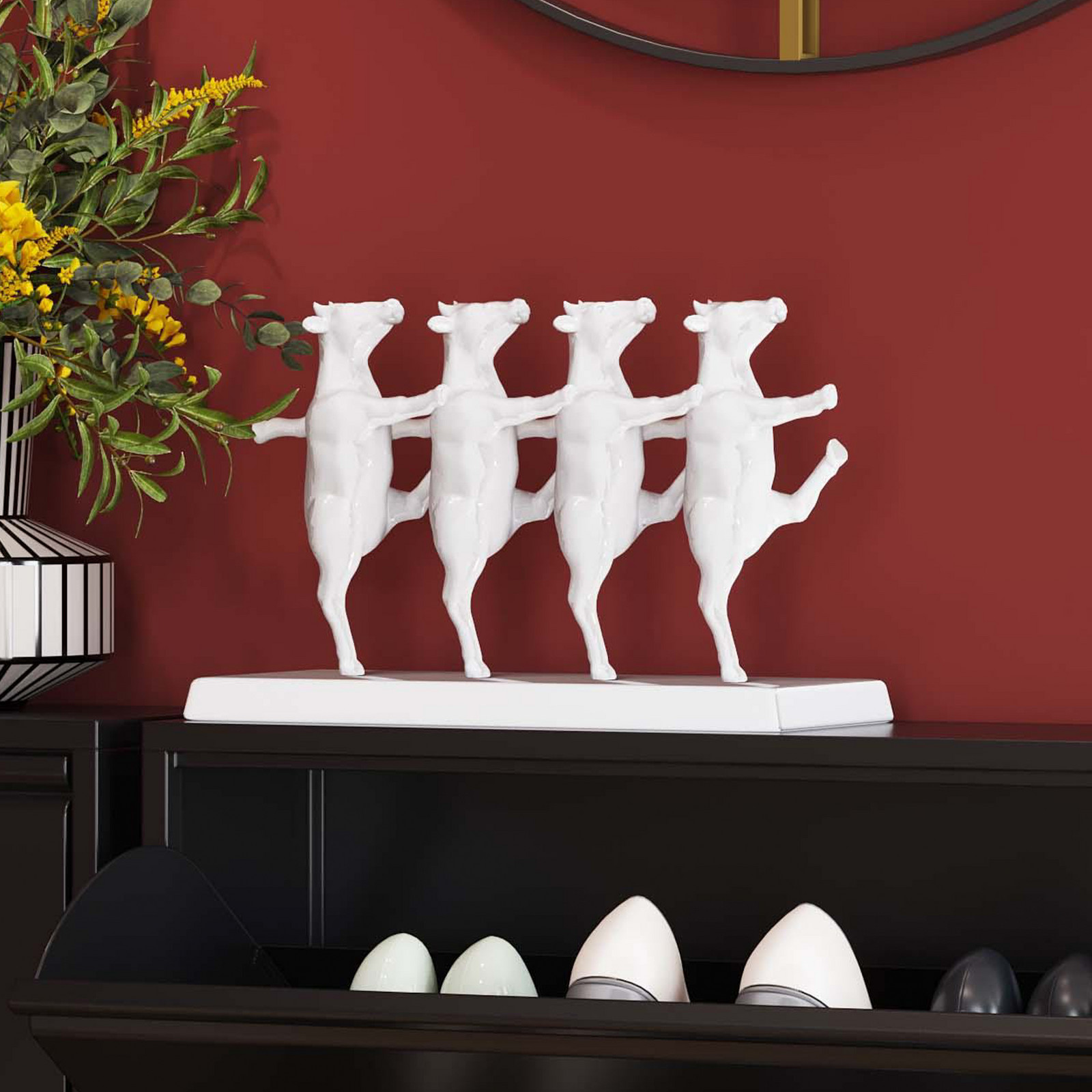 KARE Vaca Dançante, estatueta decorativa, branco, poliresina, altura 23 cm - candeeiros Sala de estar / jantar - Design - Plástico