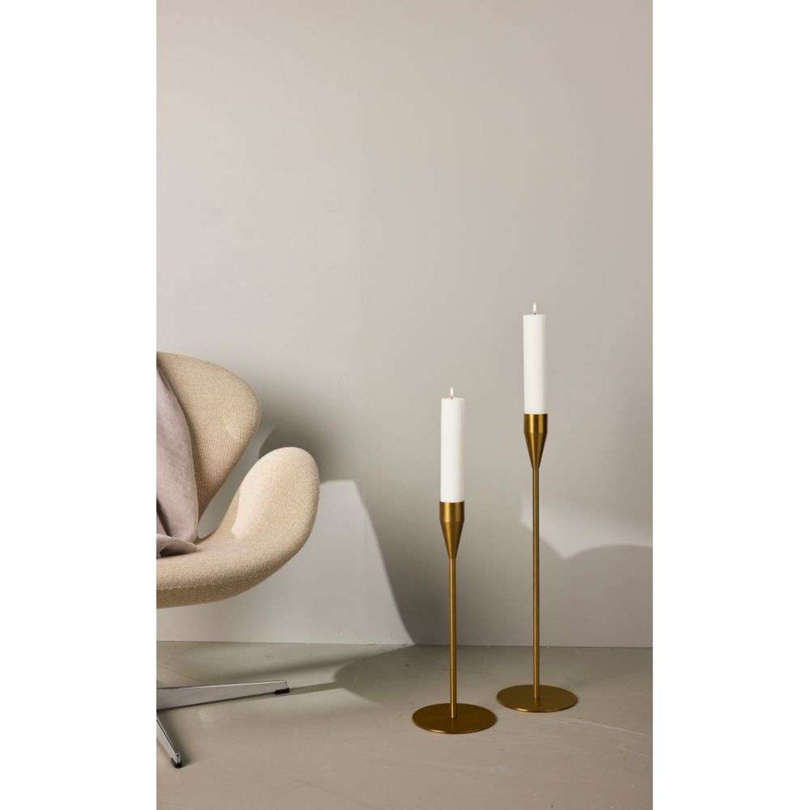 Venus Maxi Candle Holder H47,5 Brass - Piet Hein