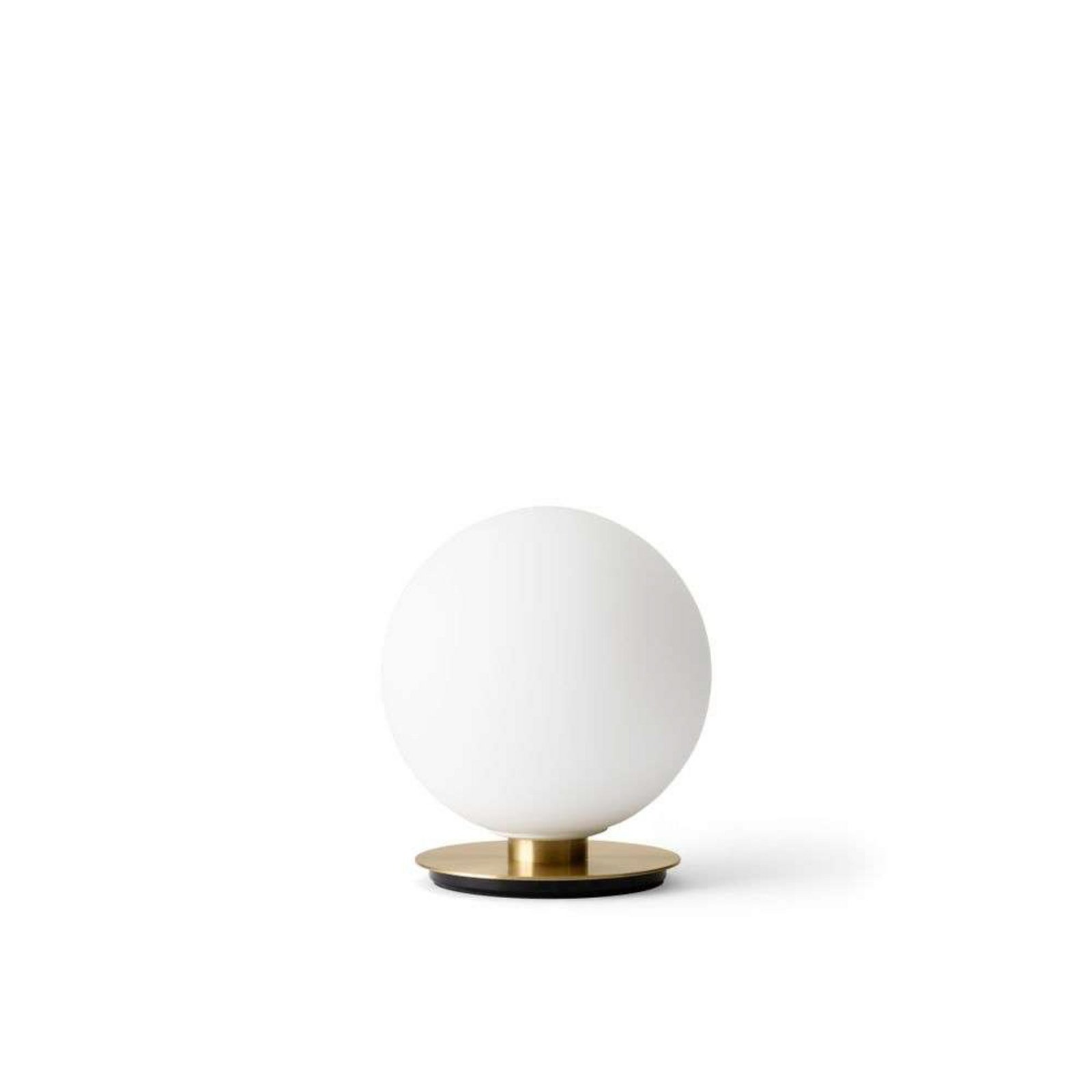 TR Bulb Vägg-/Taklampa Brushed Brass/Matt Opal - Audo Copenhagen