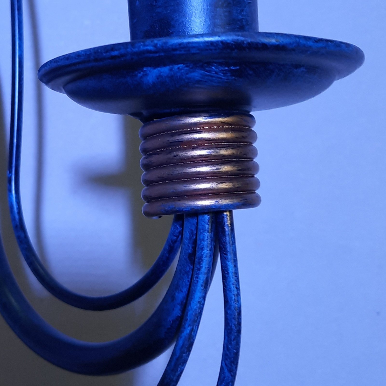 Kronleuchter Filo, 8-flammig, blauschwarz, Metall, Ø 78 cm Kronleuchter Filo, 8-flammig, blauschwarz, Metall, Ø 78 cm