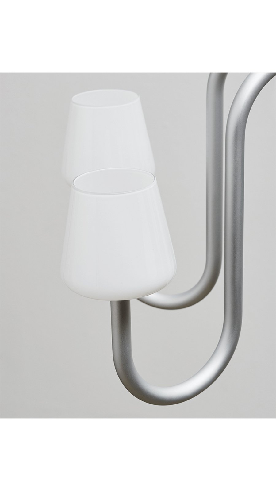 Apollo 745 Candelabro Alu/White Opal - HAY