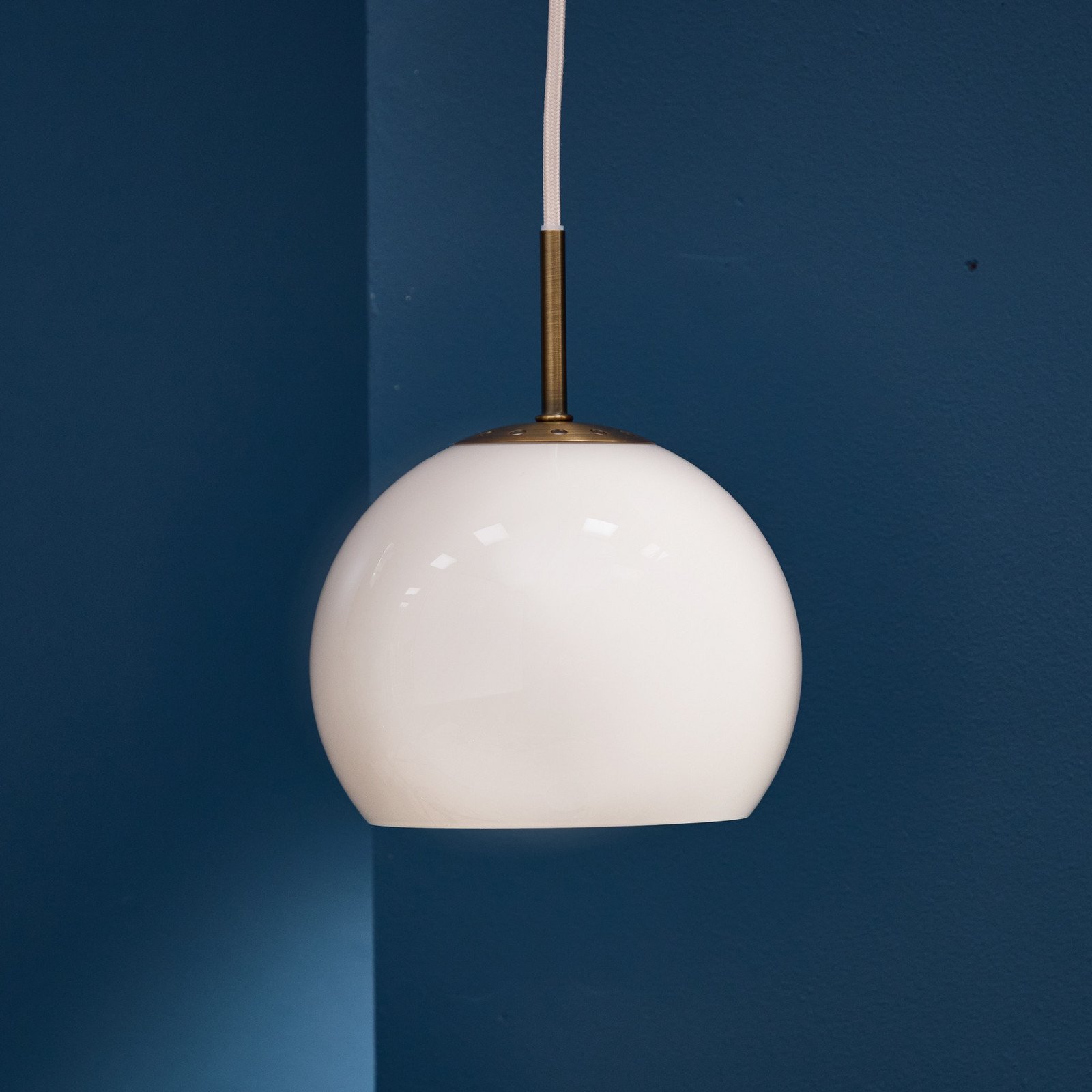 FRANDSEN Lampă suspendată Ball gri nisip Ø 18 cm sticlă - Camera de zi / sufragerie - design