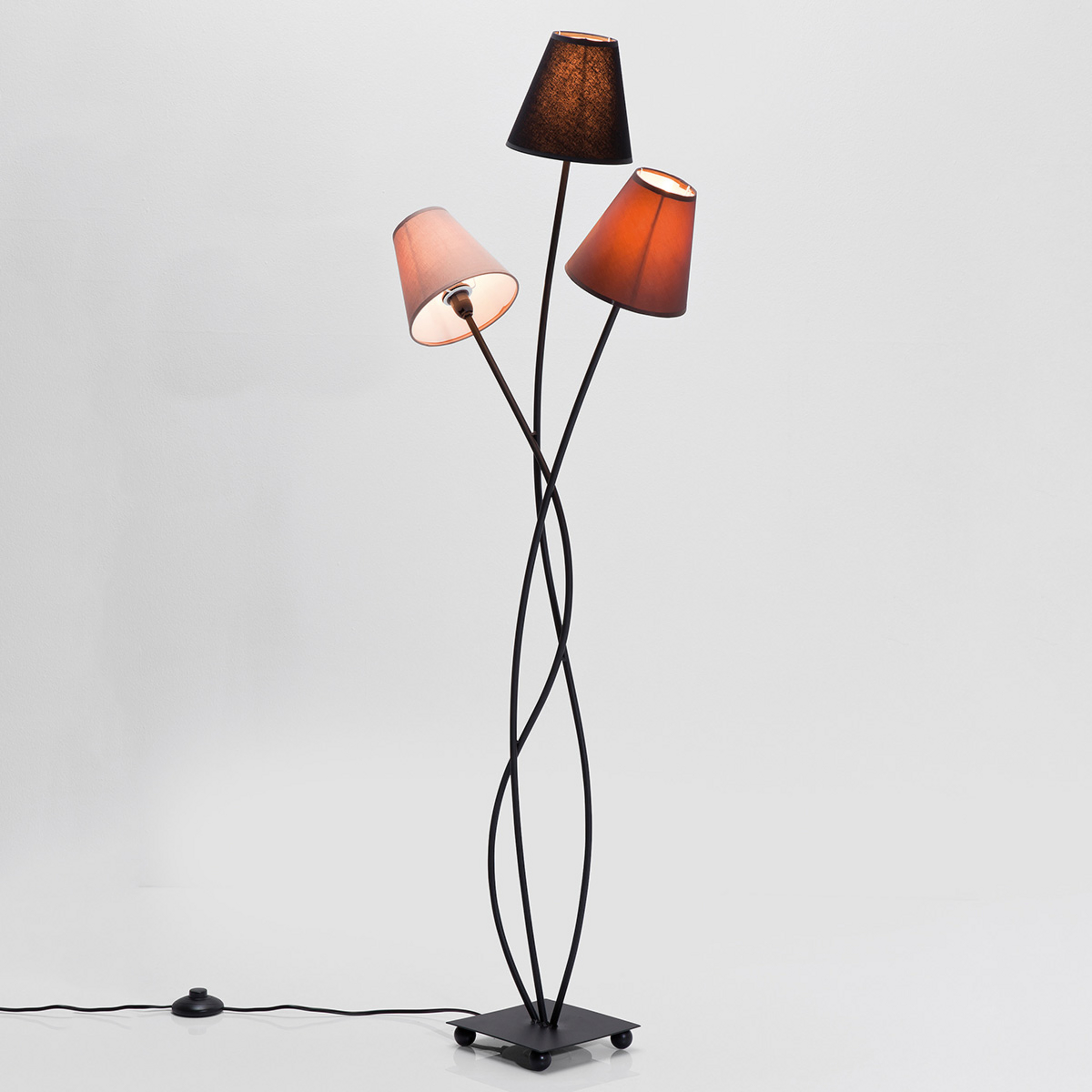 KARE Flexible Mocca Tre lampe sur pied à 3 lampes