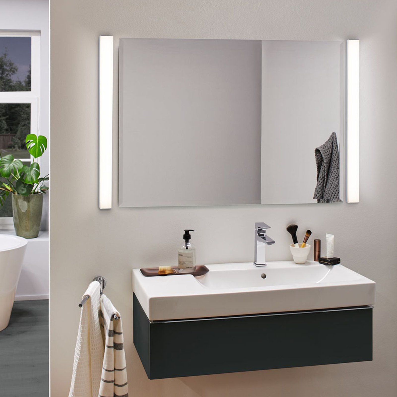 Tova LED Wandleuchte TW 8,7W IP44 Dim. Chrom/Weiß - Paulmann