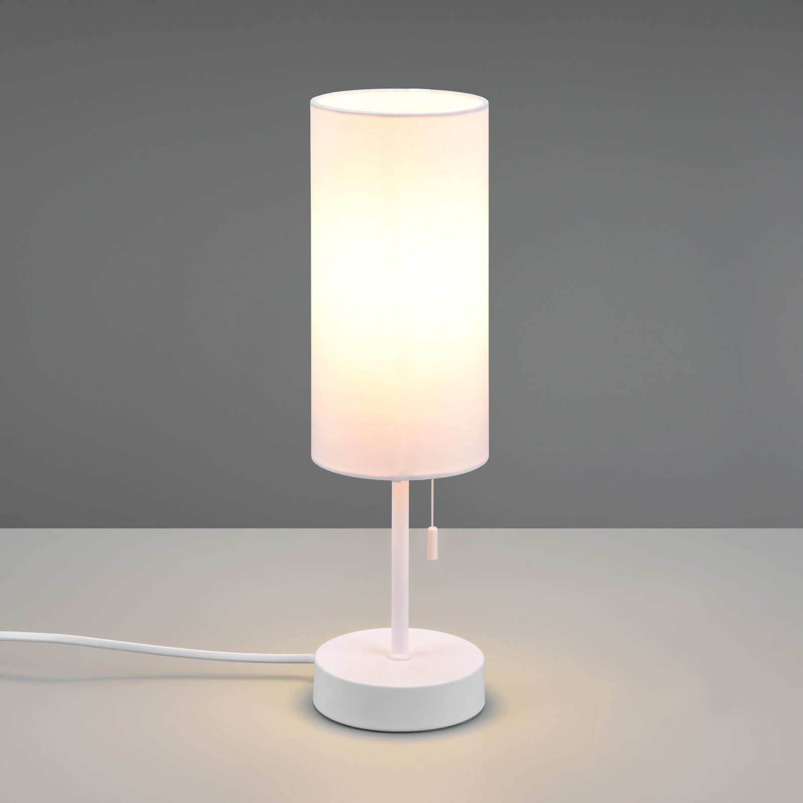 Jaro table lamp with USB port