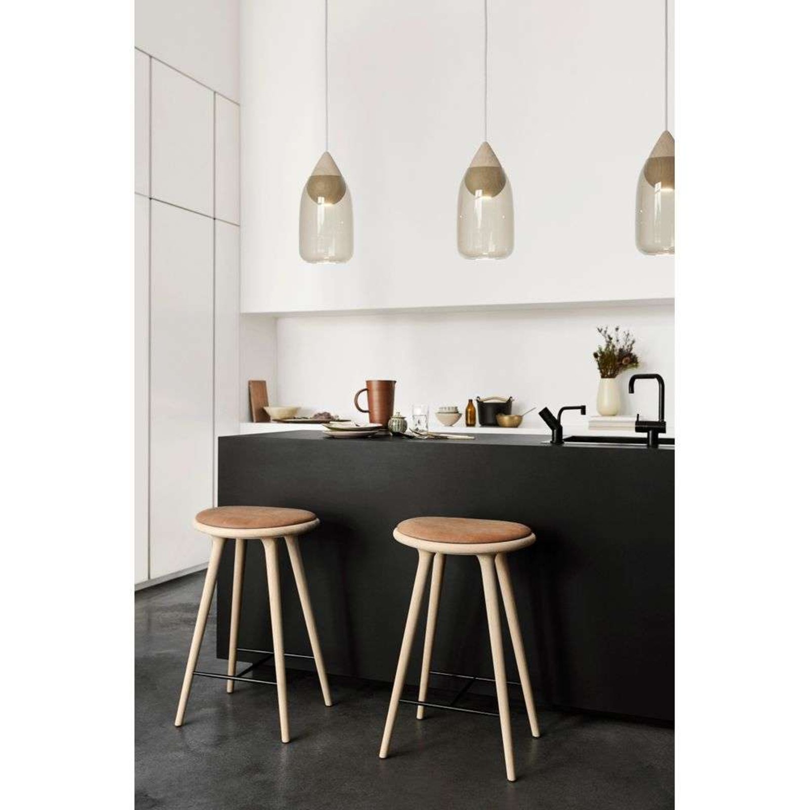Liuku Pendant Ball Black/Smoked - Mater
