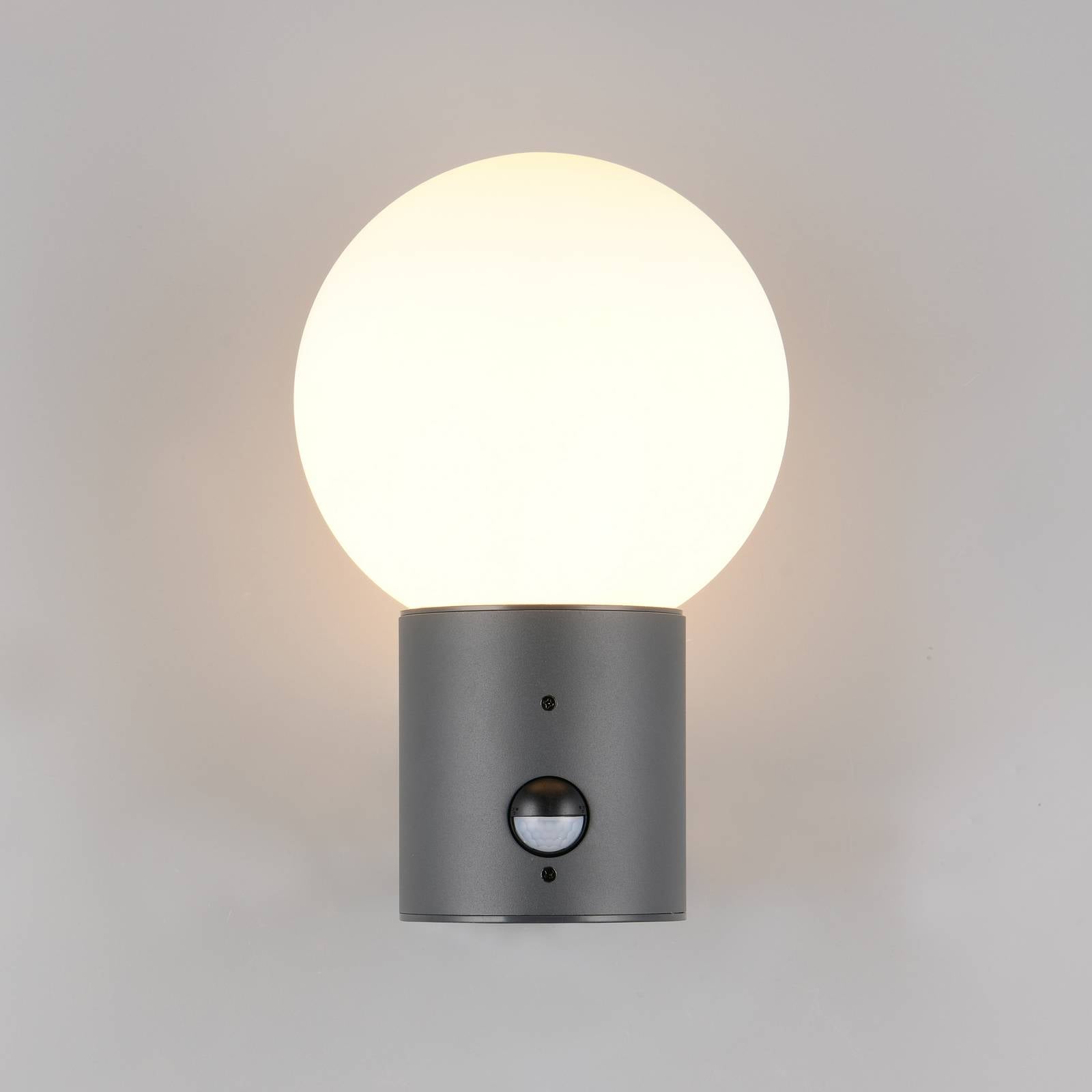 Trio Lighting Buitenwandlamp Mures, antraciet, hoogte 28 cm, metaal, sensor