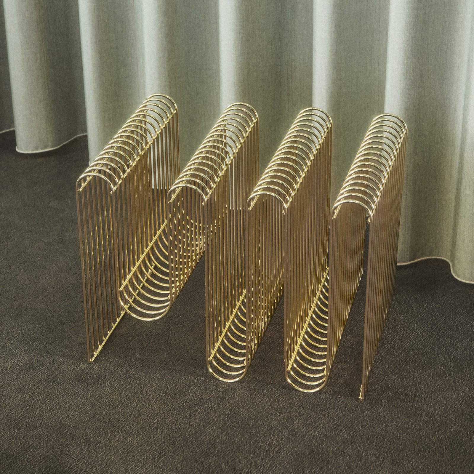 Curva Magazin-Halter Gold - AYTM