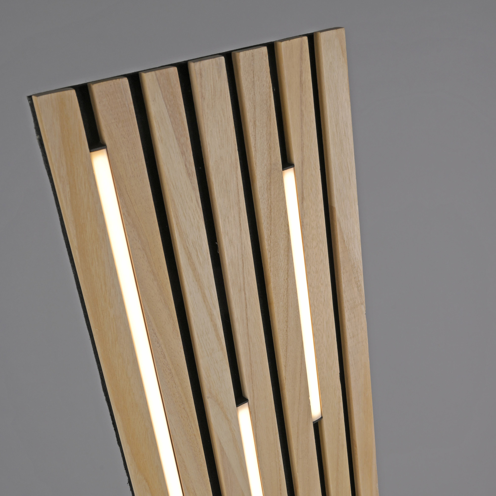 Paul Neuhaus Candeeiro de pé LED inteligente Q-Acoustic wood altura 162 cm