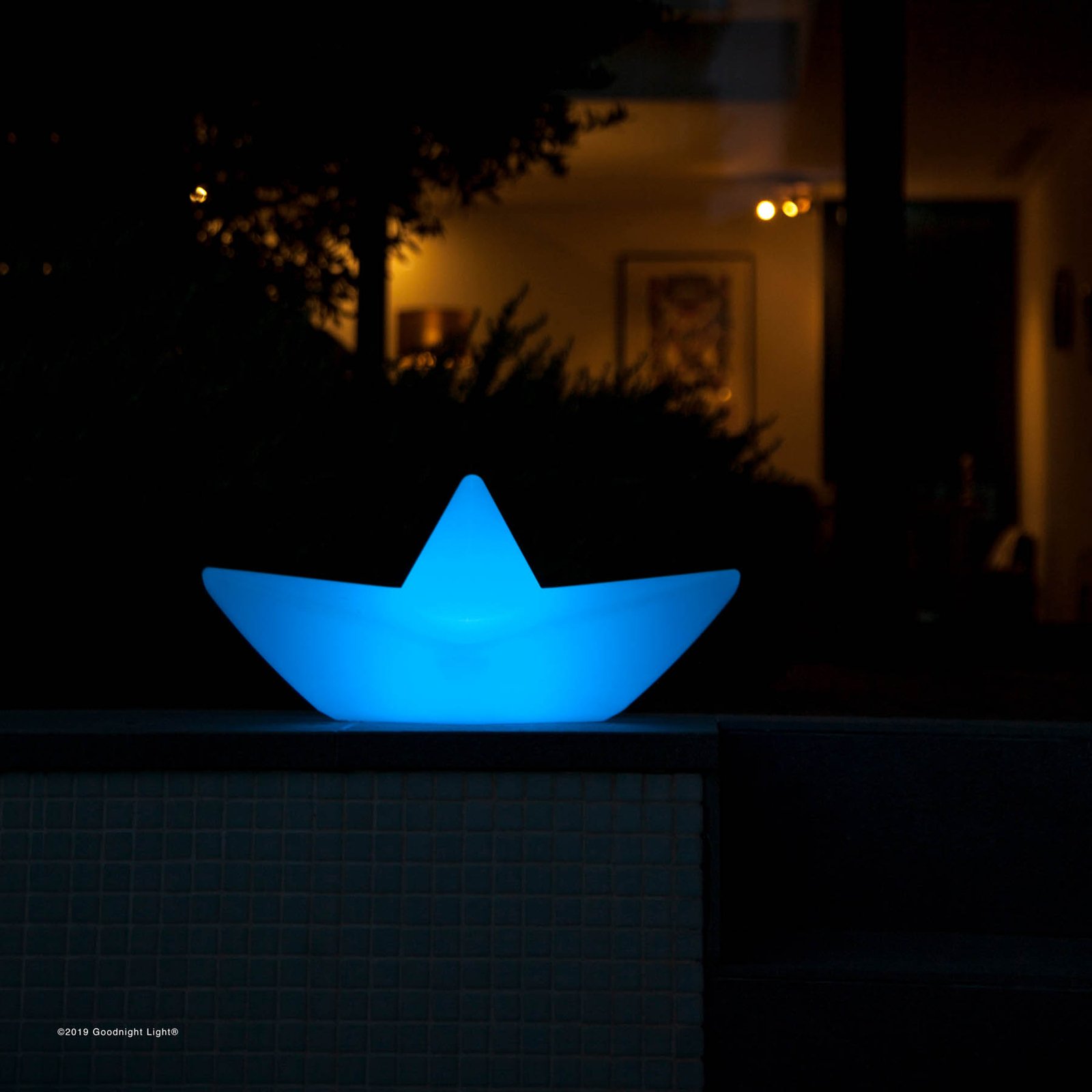 LED-Akkuleuchte The BOAT lamp, schwimmfähig, RGBW