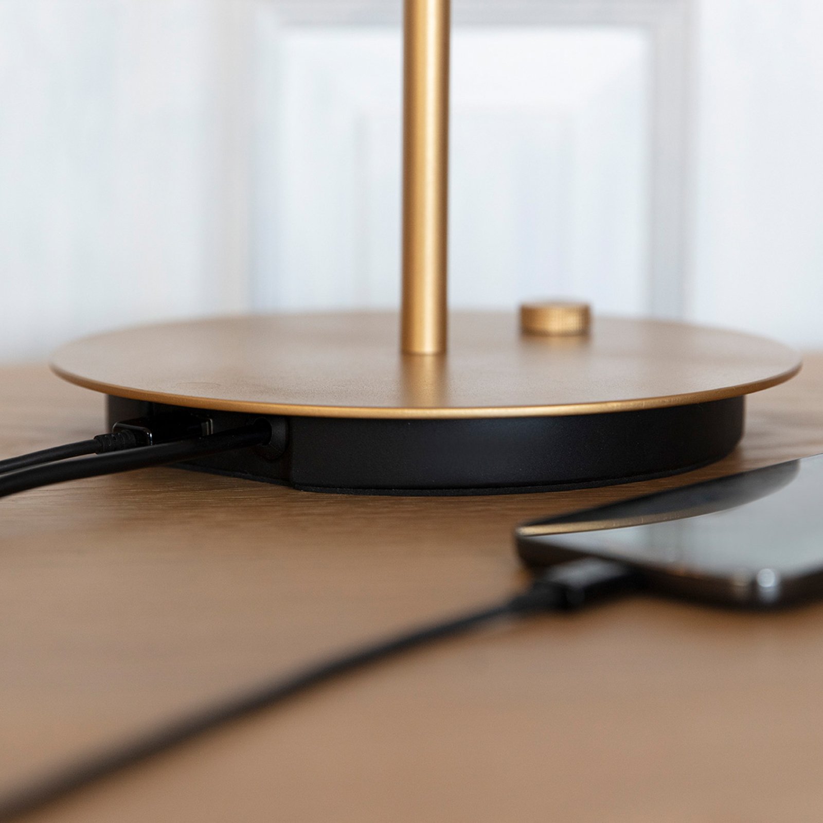 UMAGE LED-Tischleuchte Asteria Table USB-Anschluss