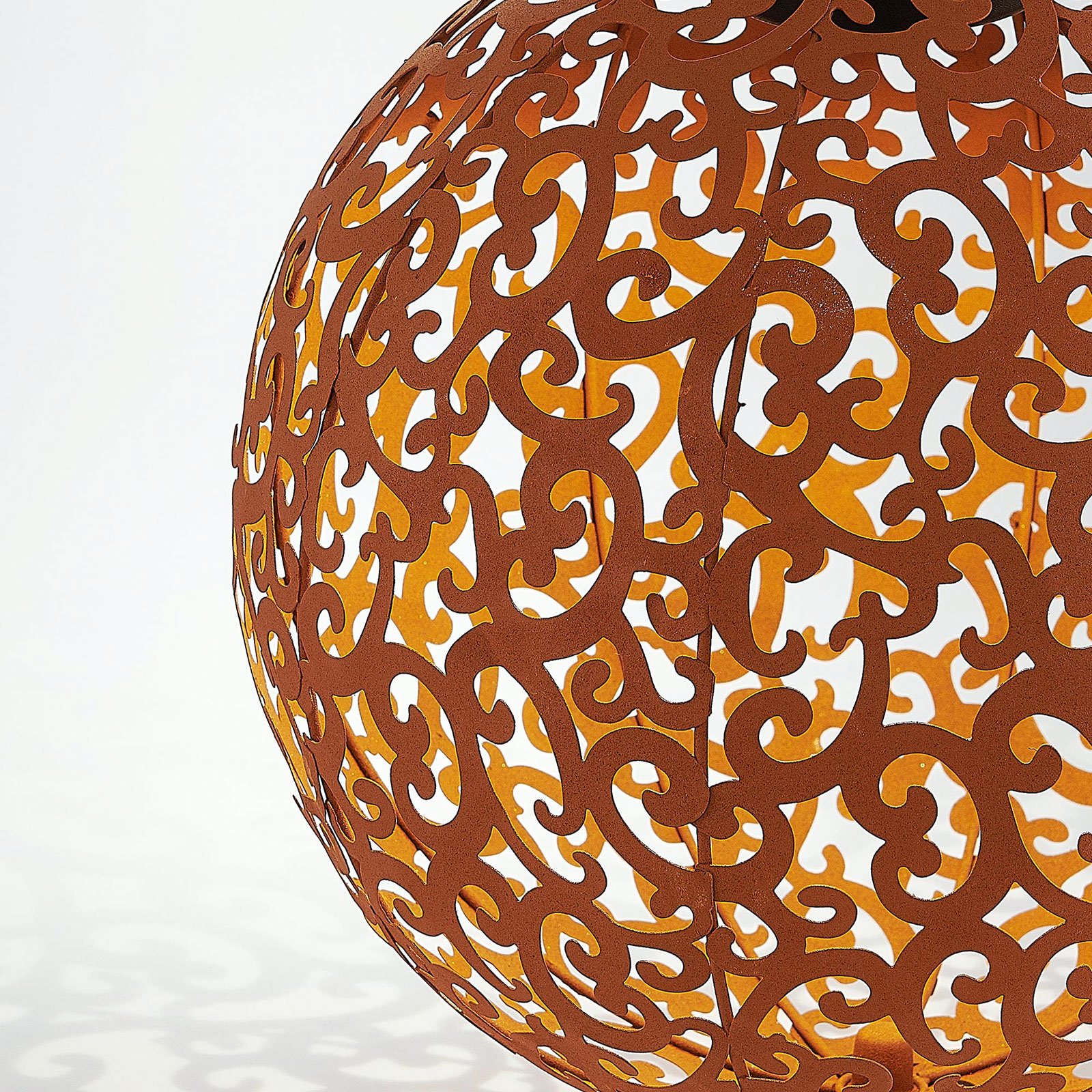 Ornament-LED-solcellelampe Eduta, kule, rustfarger