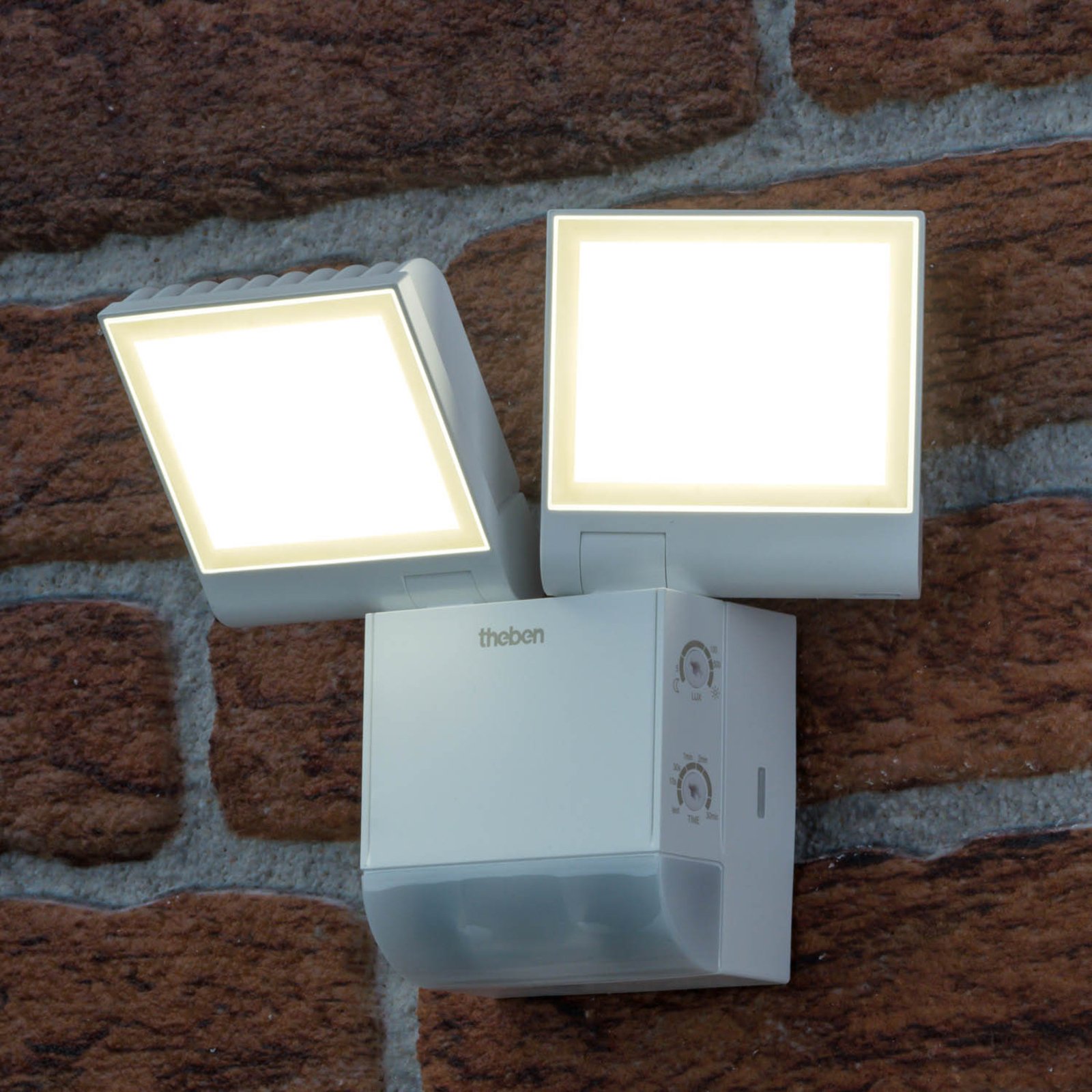 Theben LED lampă de perete pentru exterior TheLeda S17-100, alb, senzor