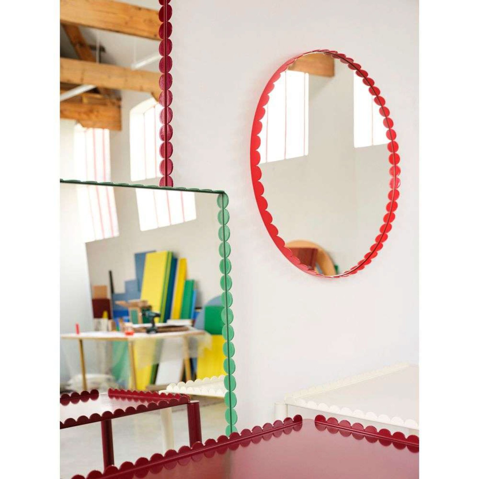 Arcs Mirror Round Red - HAY