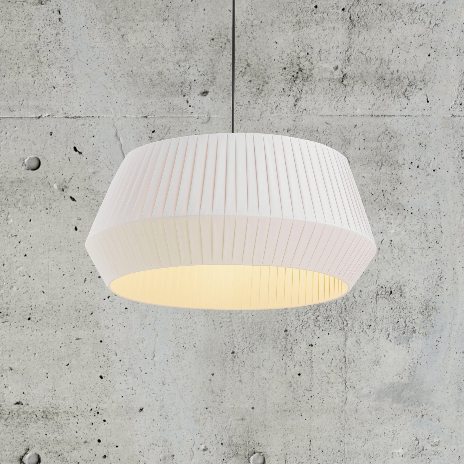 Závesná lampa Dicte, ručne viazaná, Ø 53 cm, biela